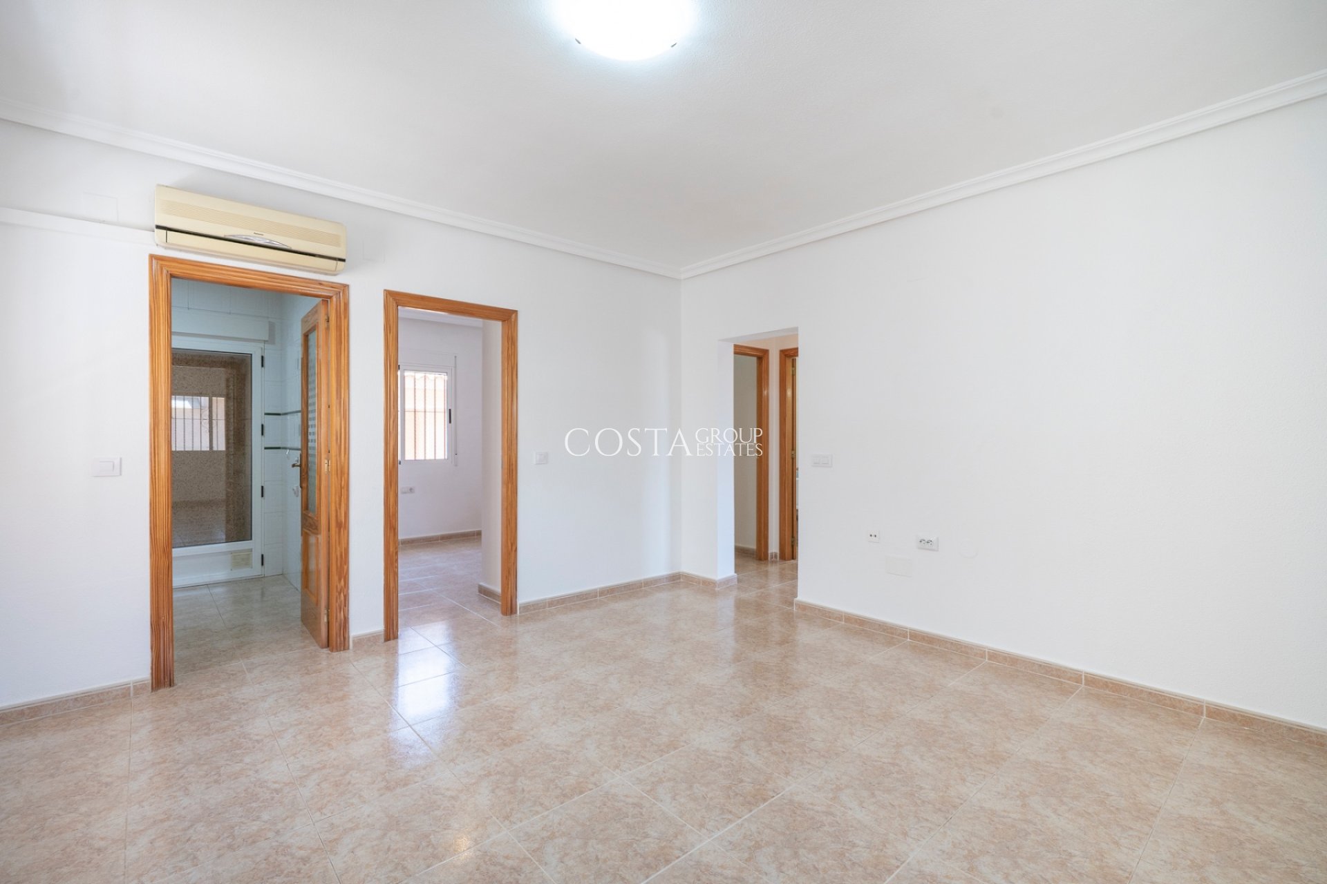 Revente - Villa -
Algorfa