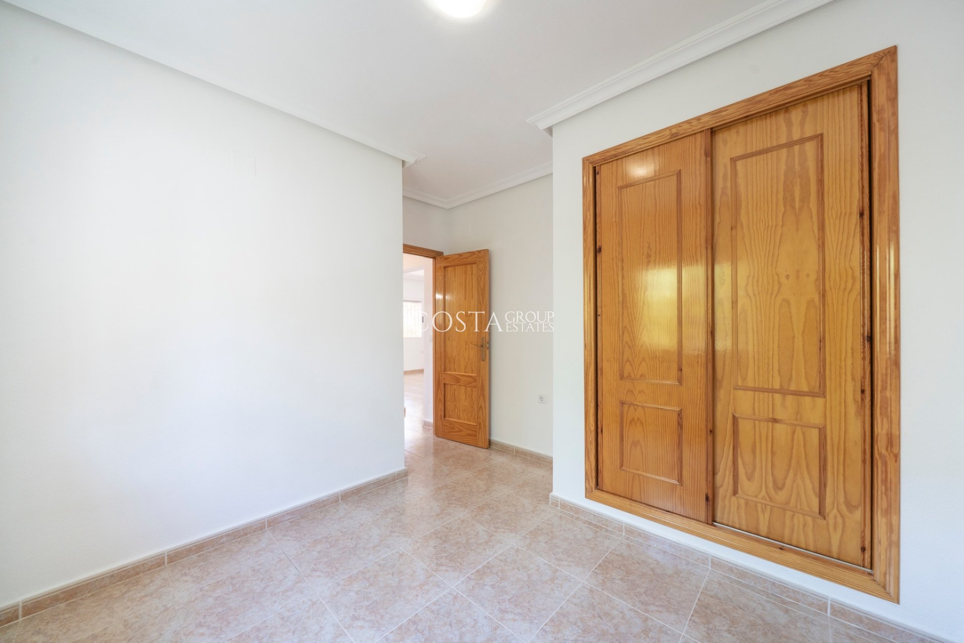 Revente - Villa -
Algorfa