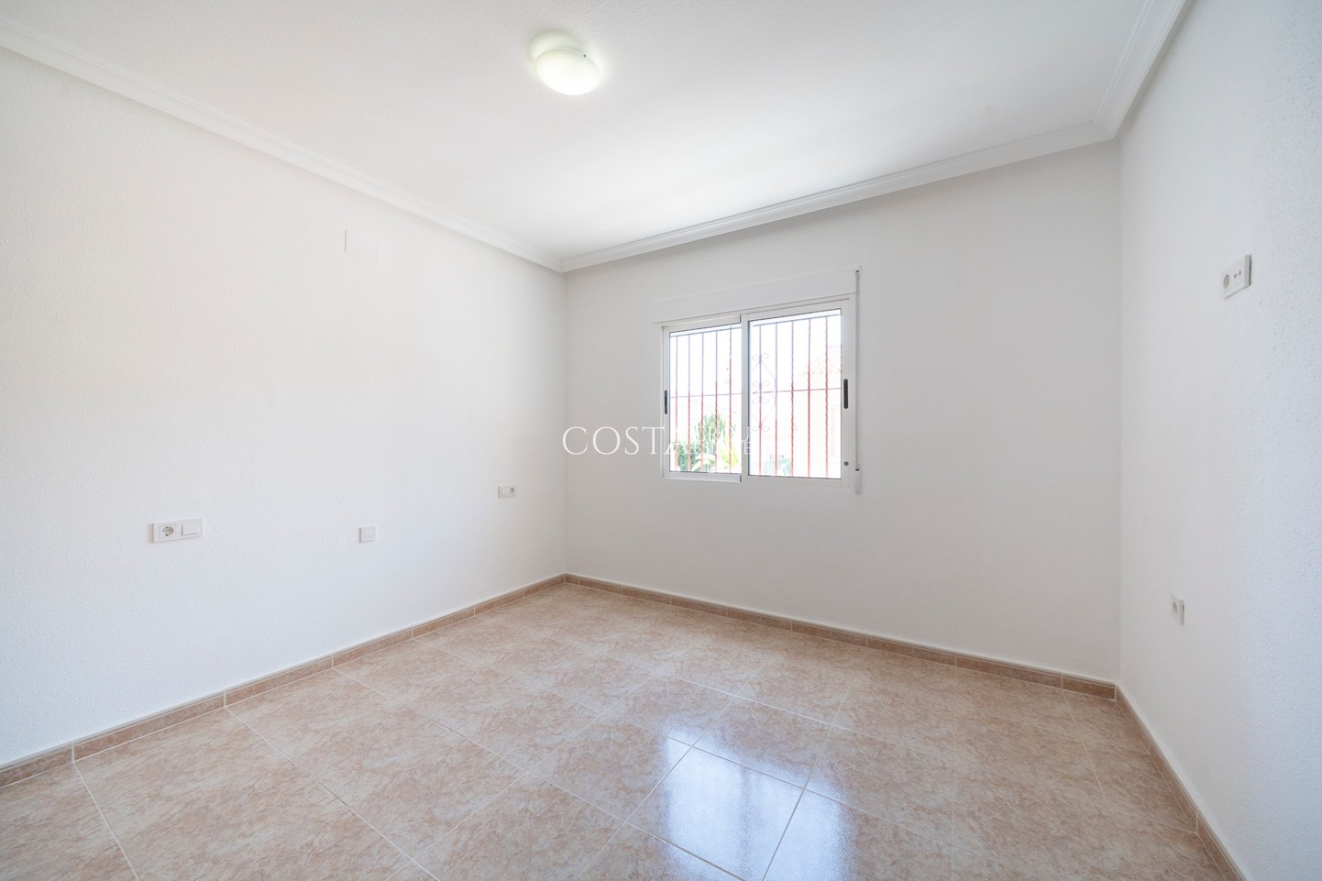 Revente - Villa -
Algorfa