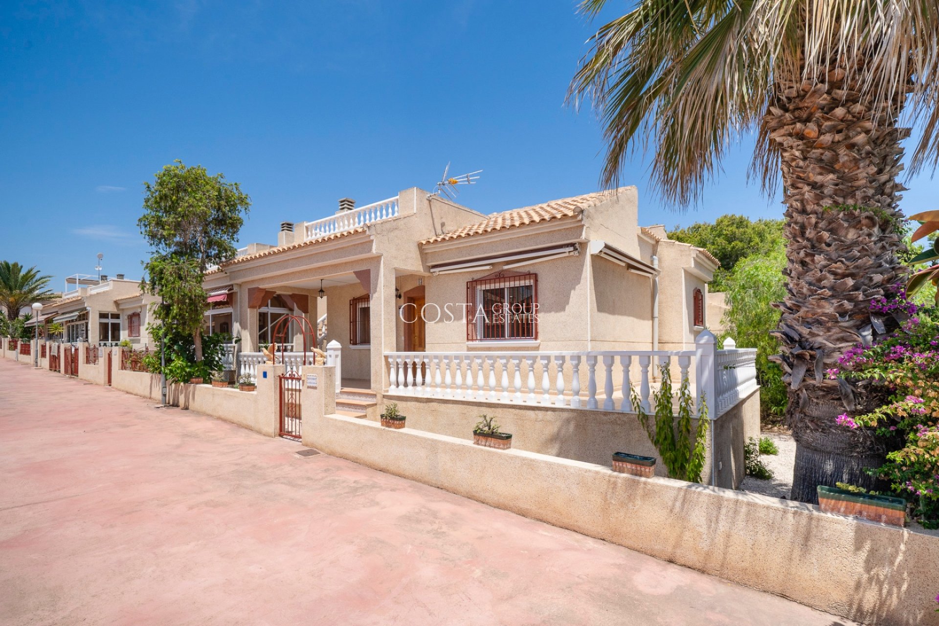 Revente - Villa -
Algorfa