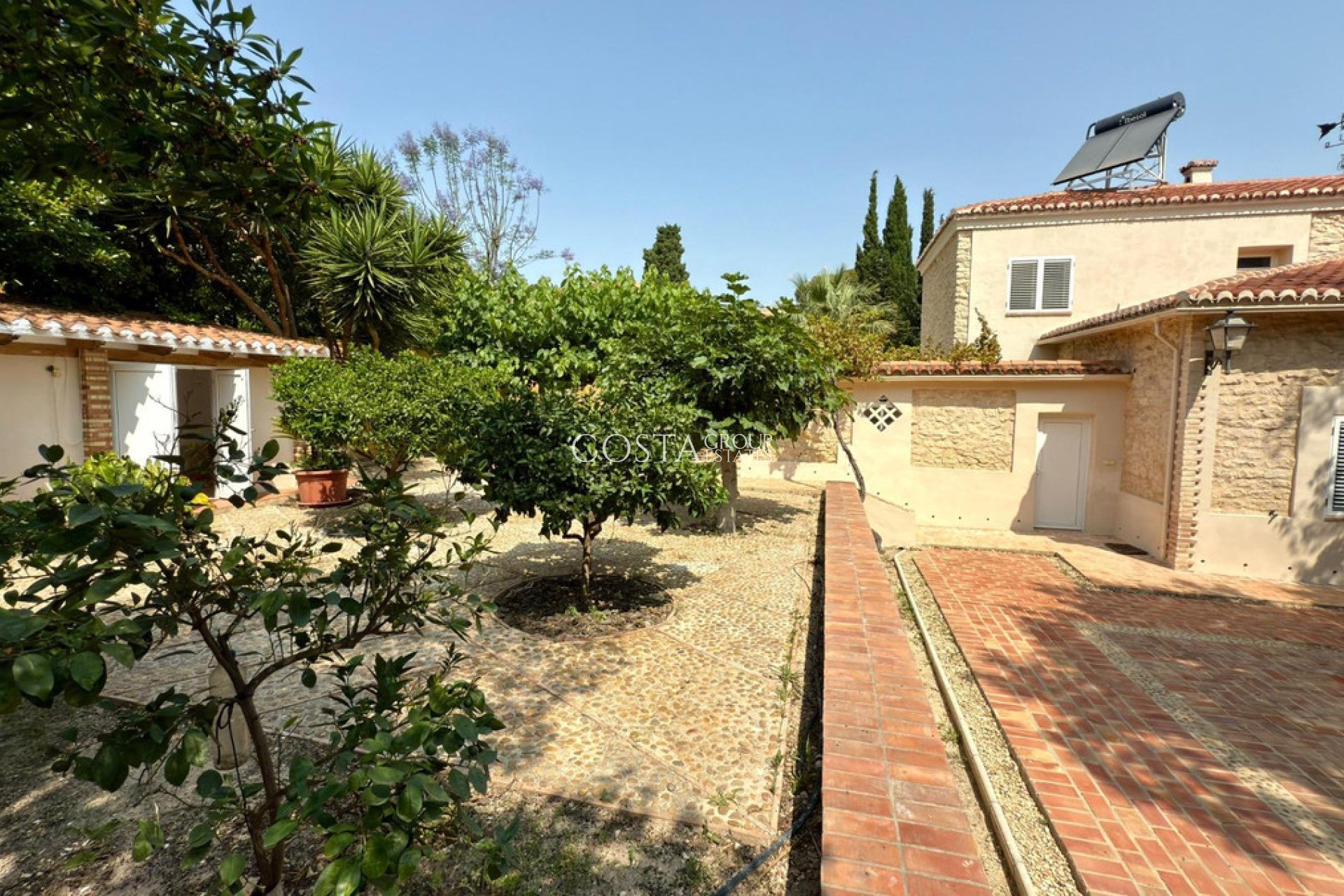 Revente - Villa -
Alicante - Alicante Centro