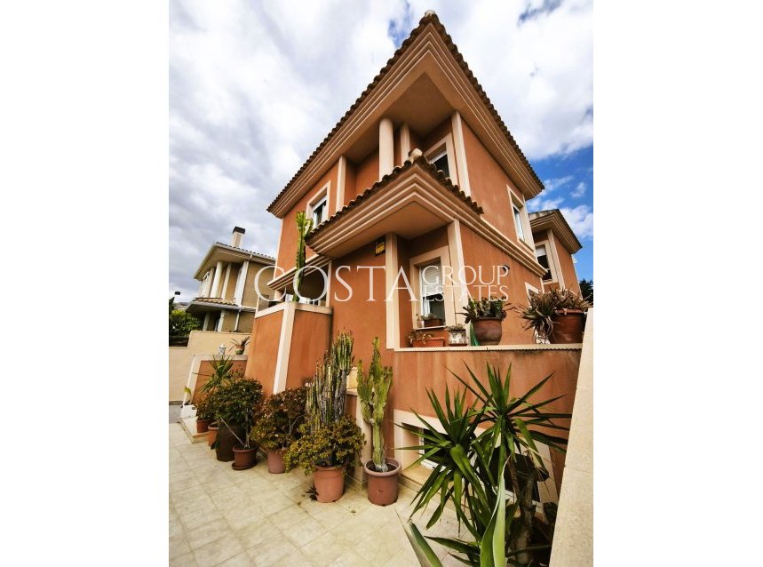 Revente - Villa -
Alicante - Alicante Centro