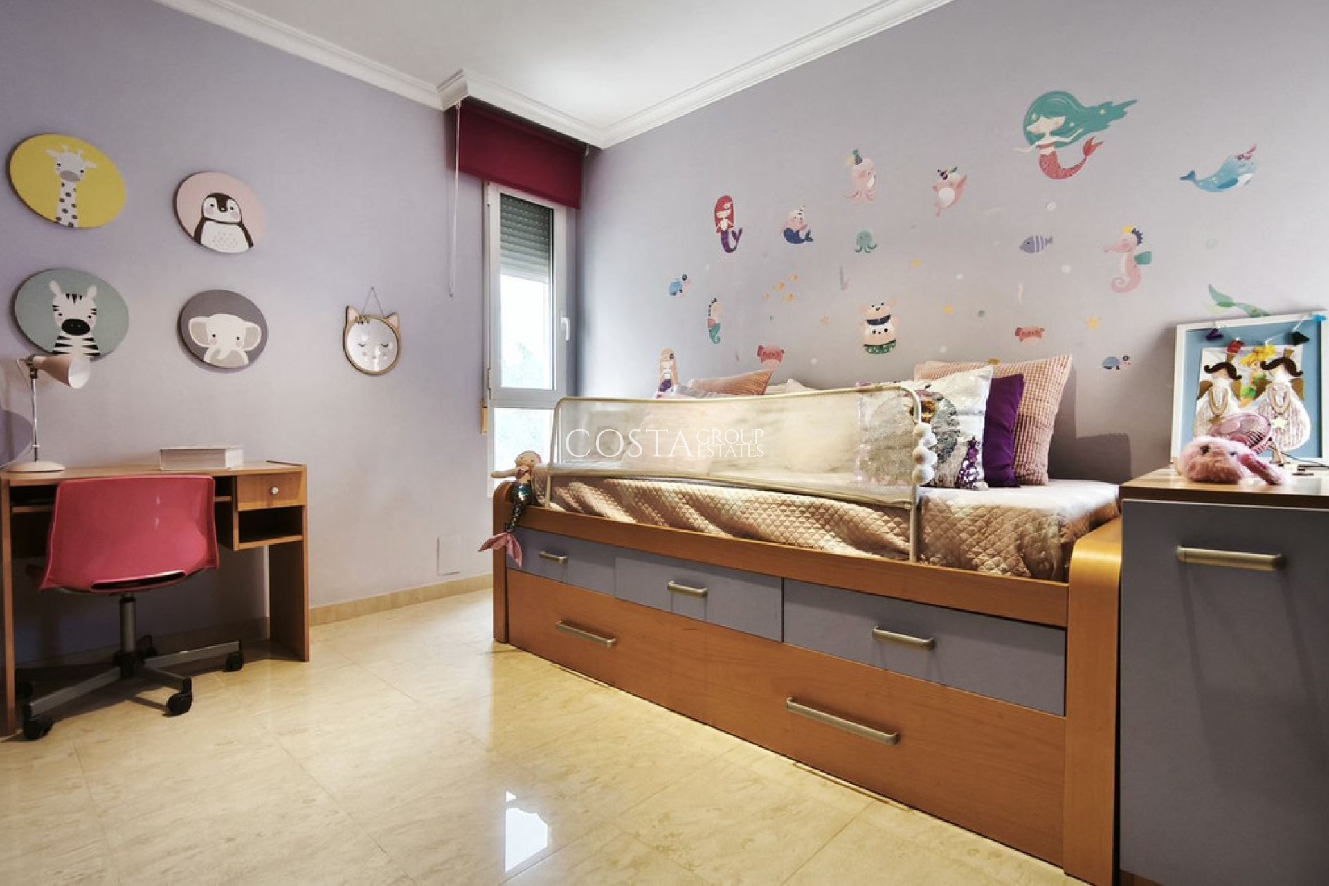 Revente - Villa -
Alicante - Alicante Centro