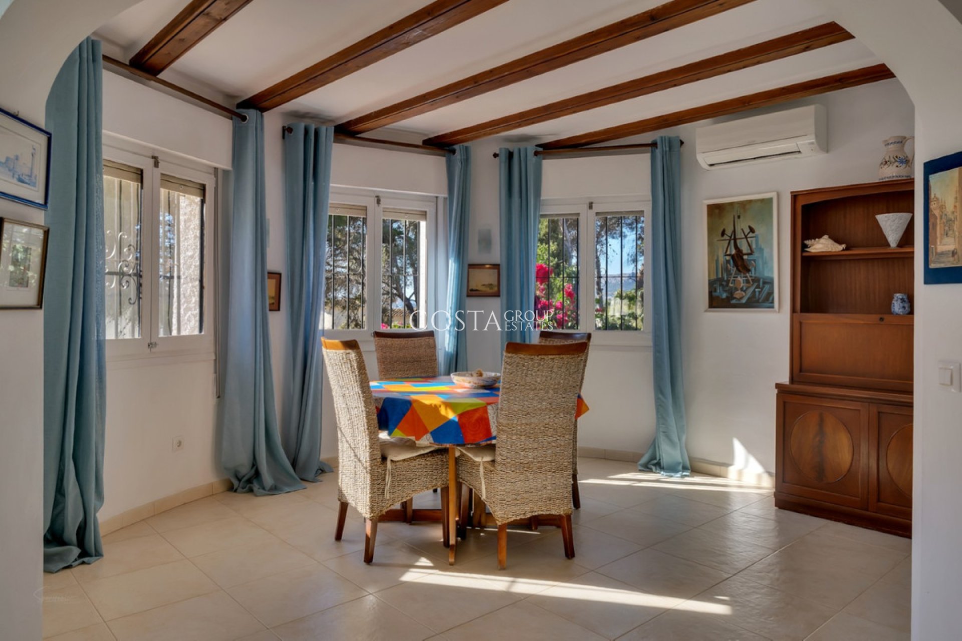 Revente - Villa -
Alicante - Alicante Centro