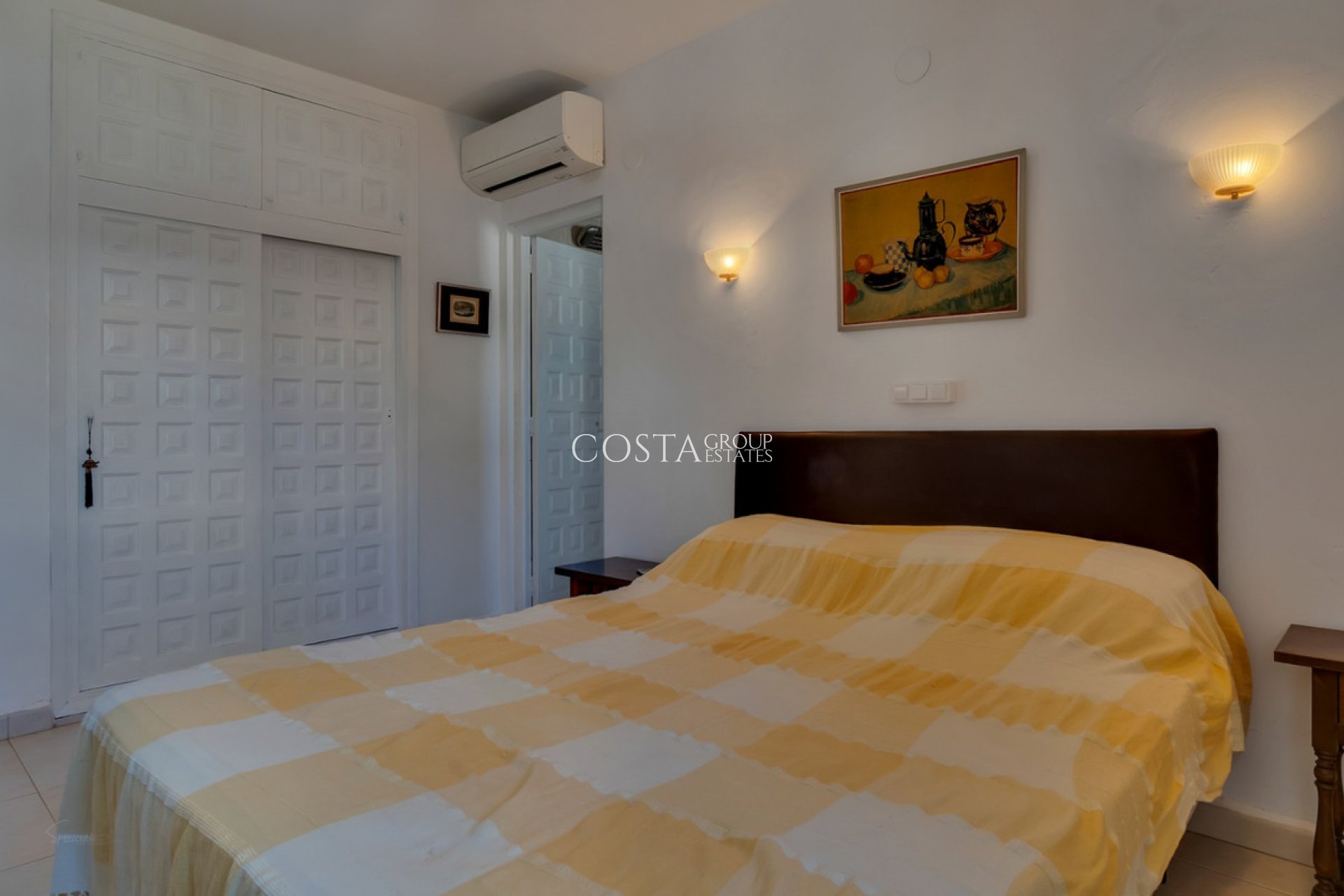 Revente - Villa -
Alicante - Alicante Centro