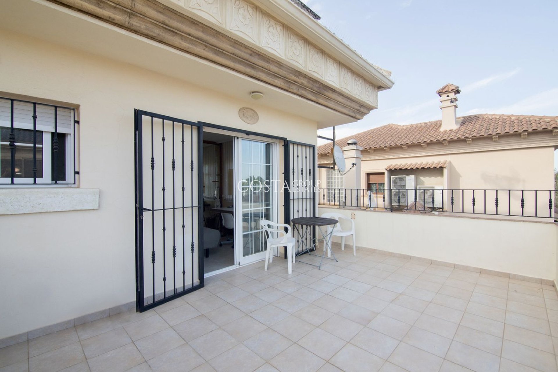 Revente - Villa -
Almoradí - Almoradi Centro