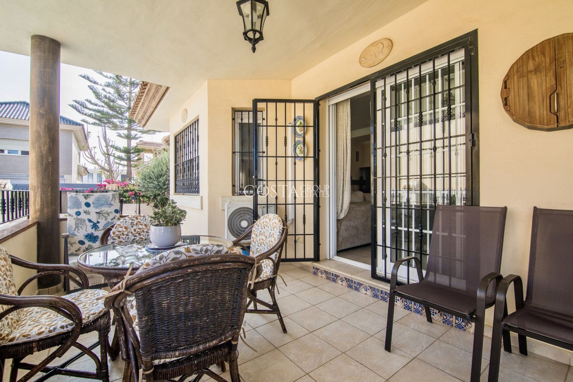 Revente - Villa -
Almoradí - Almoradi Centro