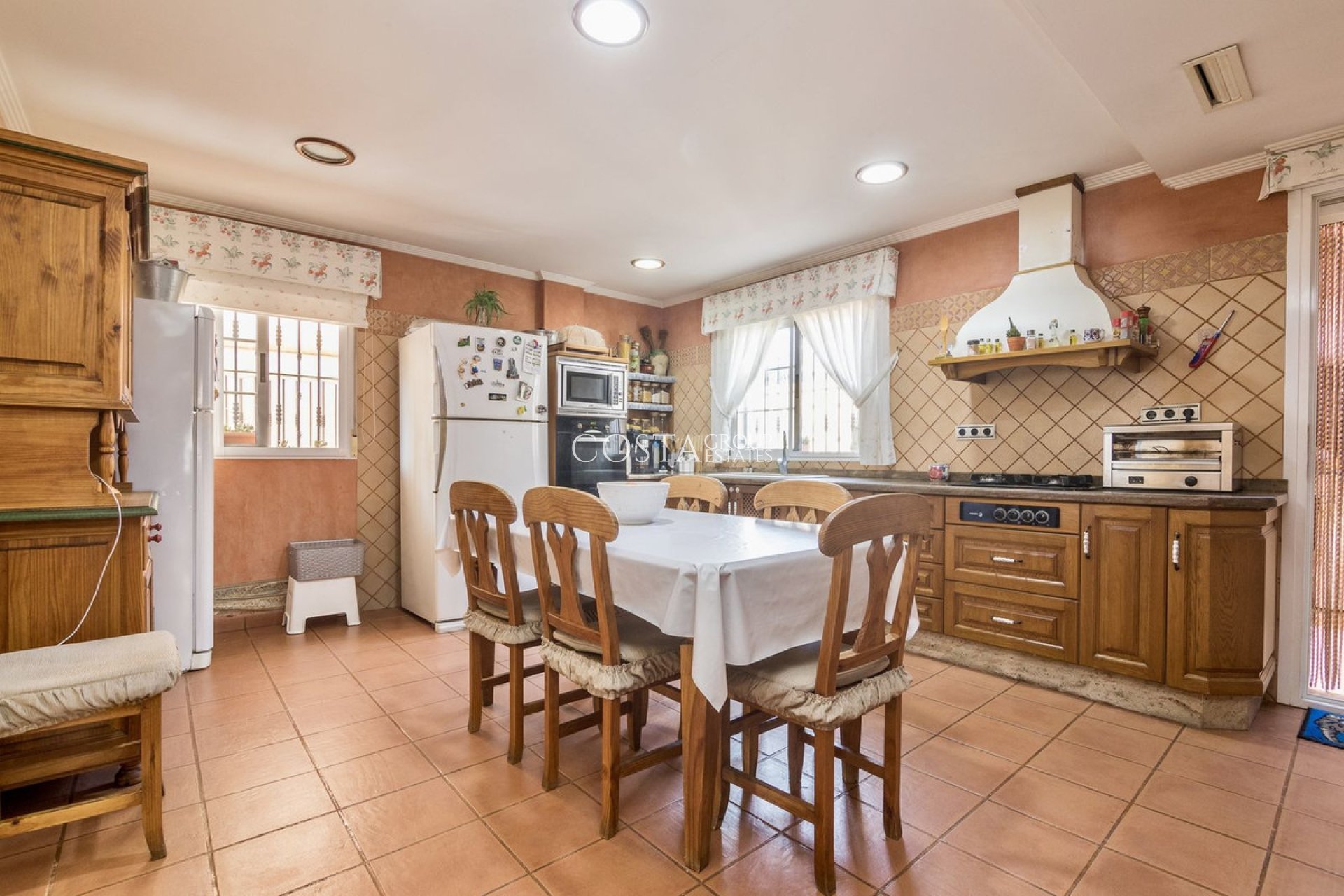 Revente - Villa -
Almoradí - Almoradi Centro