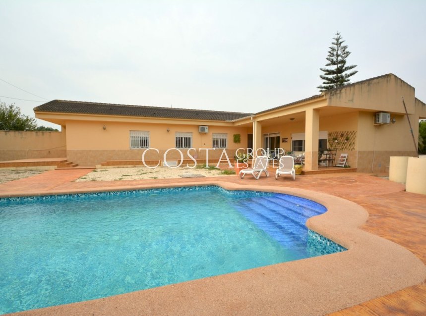 Revente - Villa -
Almoradí - Almoradi Centro