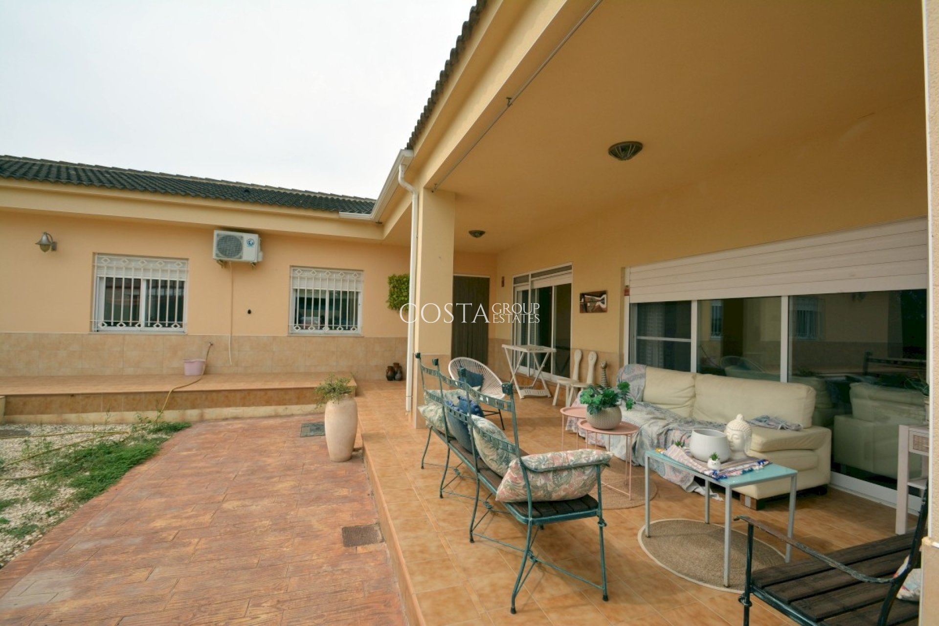 Revente - Villa -
Almoradí - Almoradi Centro