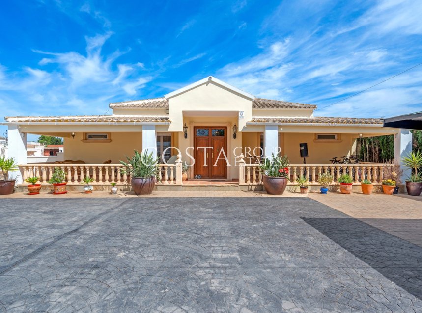 Revente - Villa -
Almoradí - Almoradi Centro