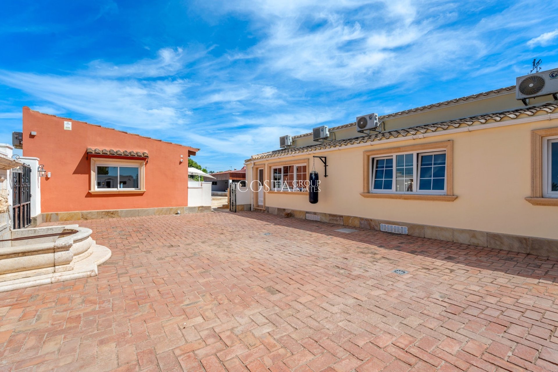 Revente - Villa -
Almoradí - Almoradi Centro