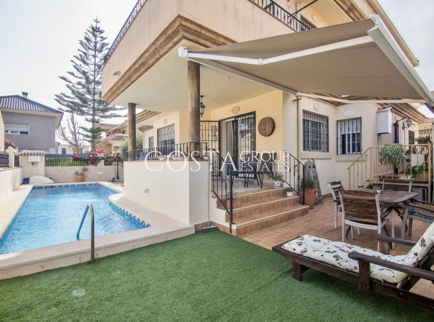 Revente - Villa -
Almoradí - Almoradi Centro