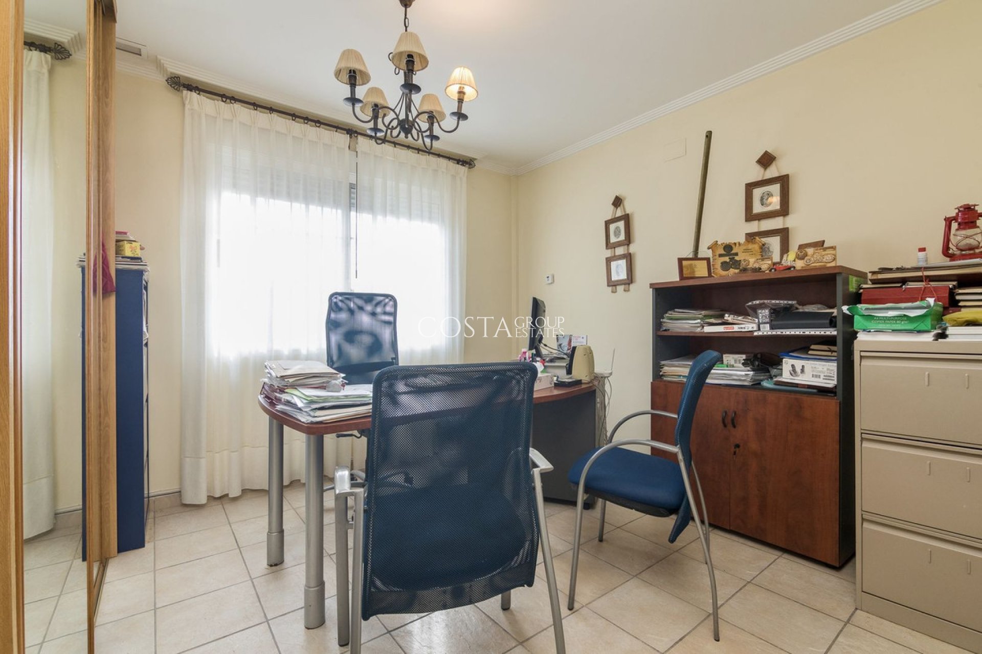 Revente - Villa -
Almoradí - Almoradi Centro
