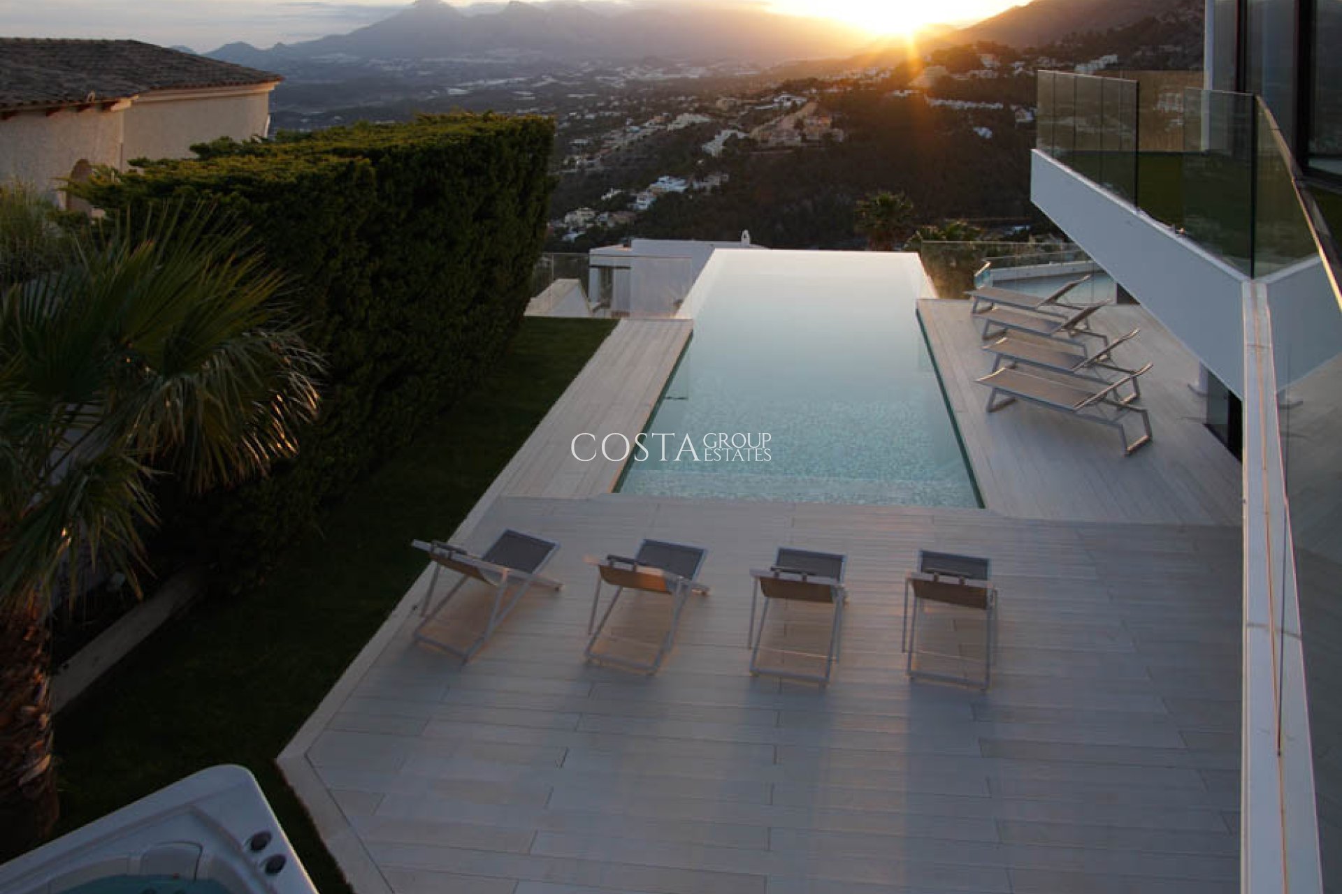 Revente - Villa -
Altea - Altea Centro