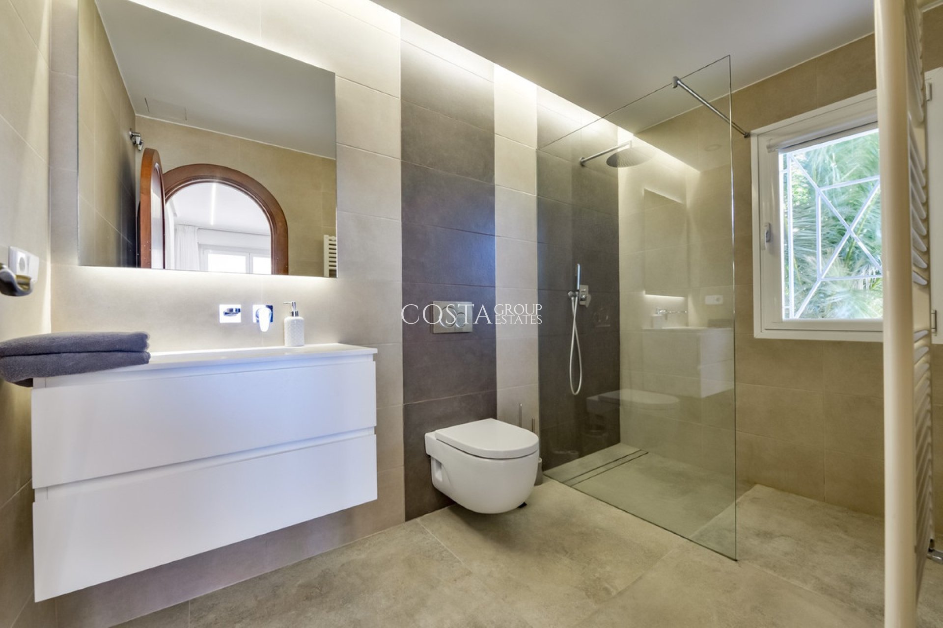 Revente - Villa -
Altea - Altea Centro