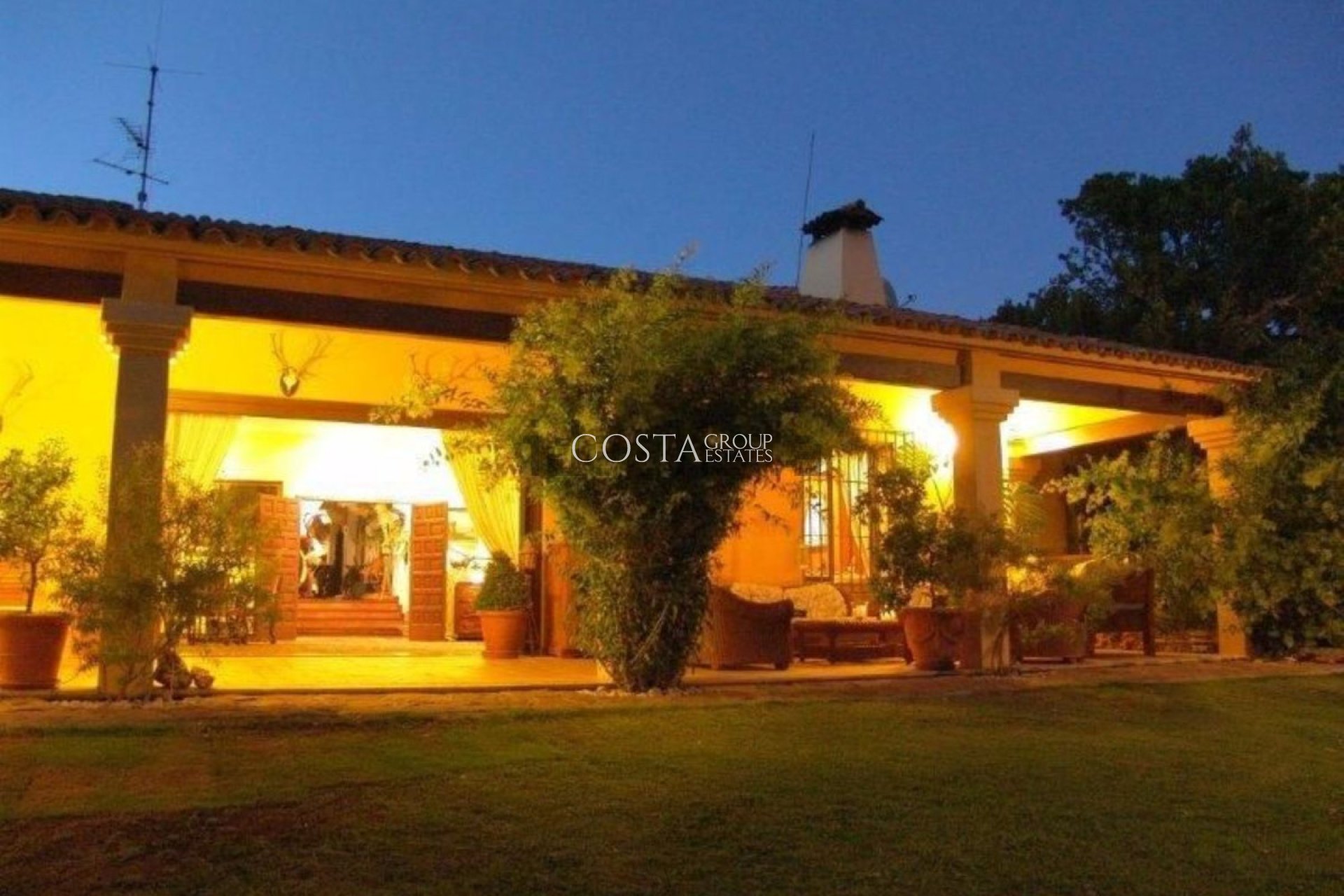 Revente - Villa -
Altea - Altea Centro