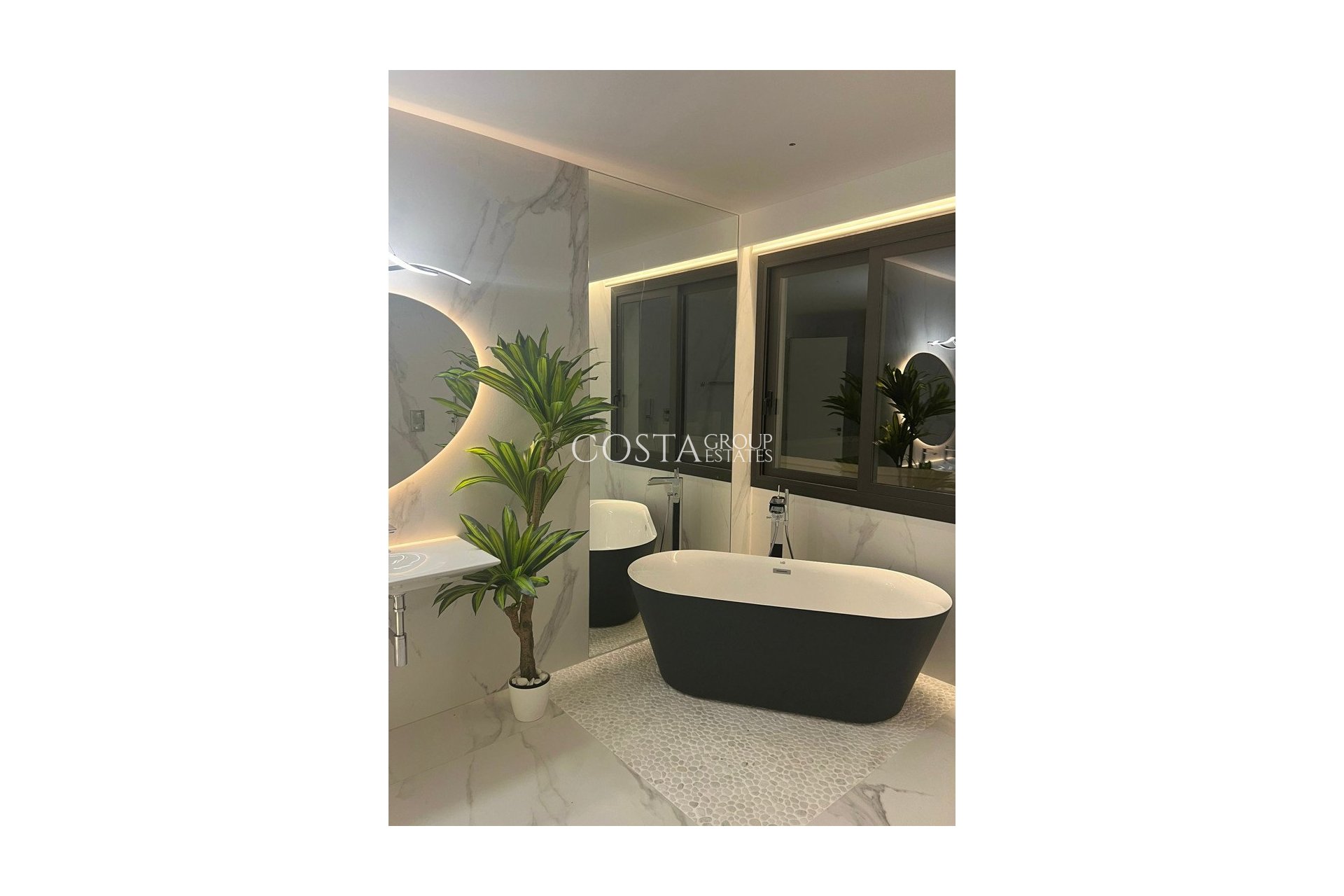 Revente - Villa -
Altea - Altea Centro