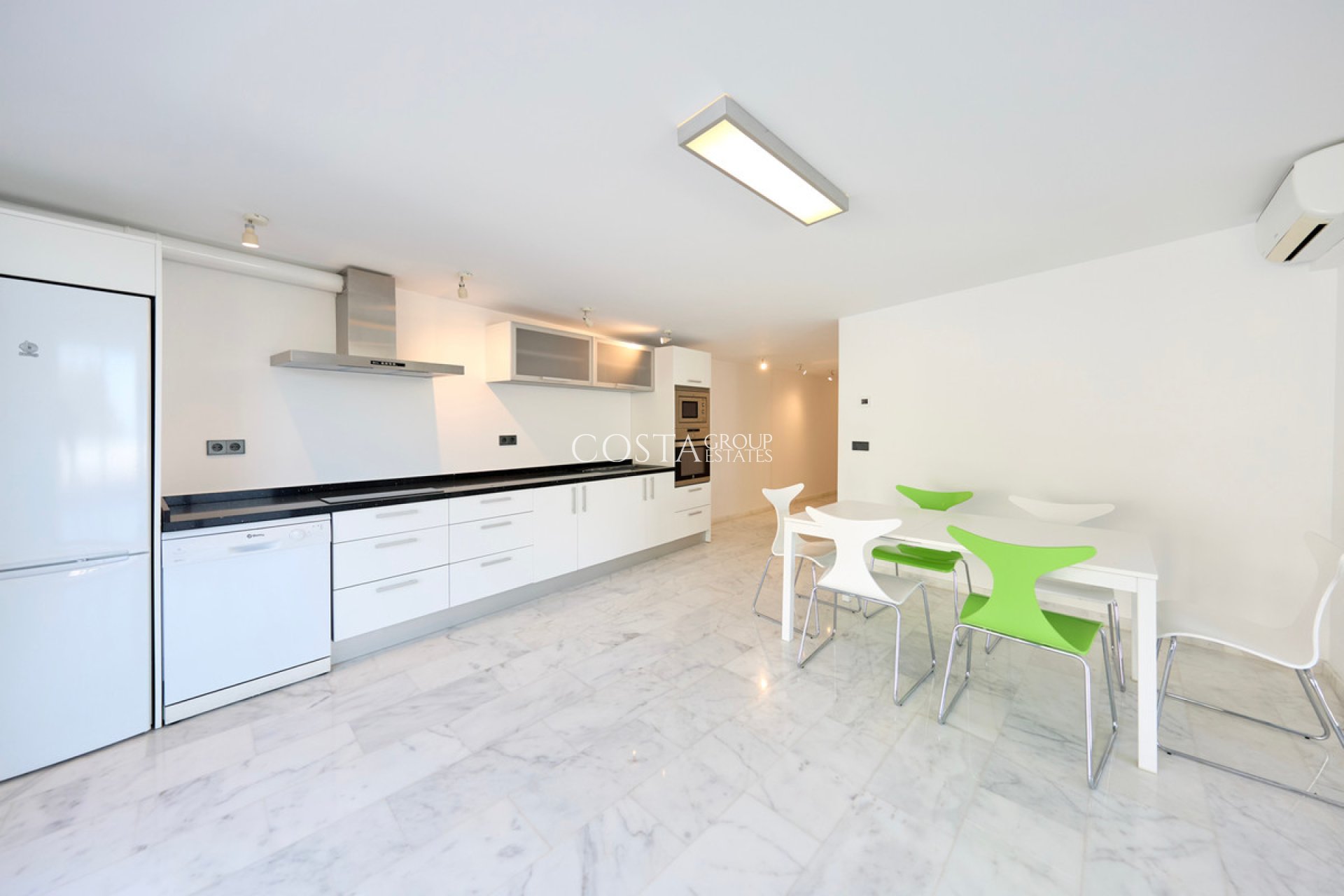 Revente - Villa -
Altea - Altea Centro