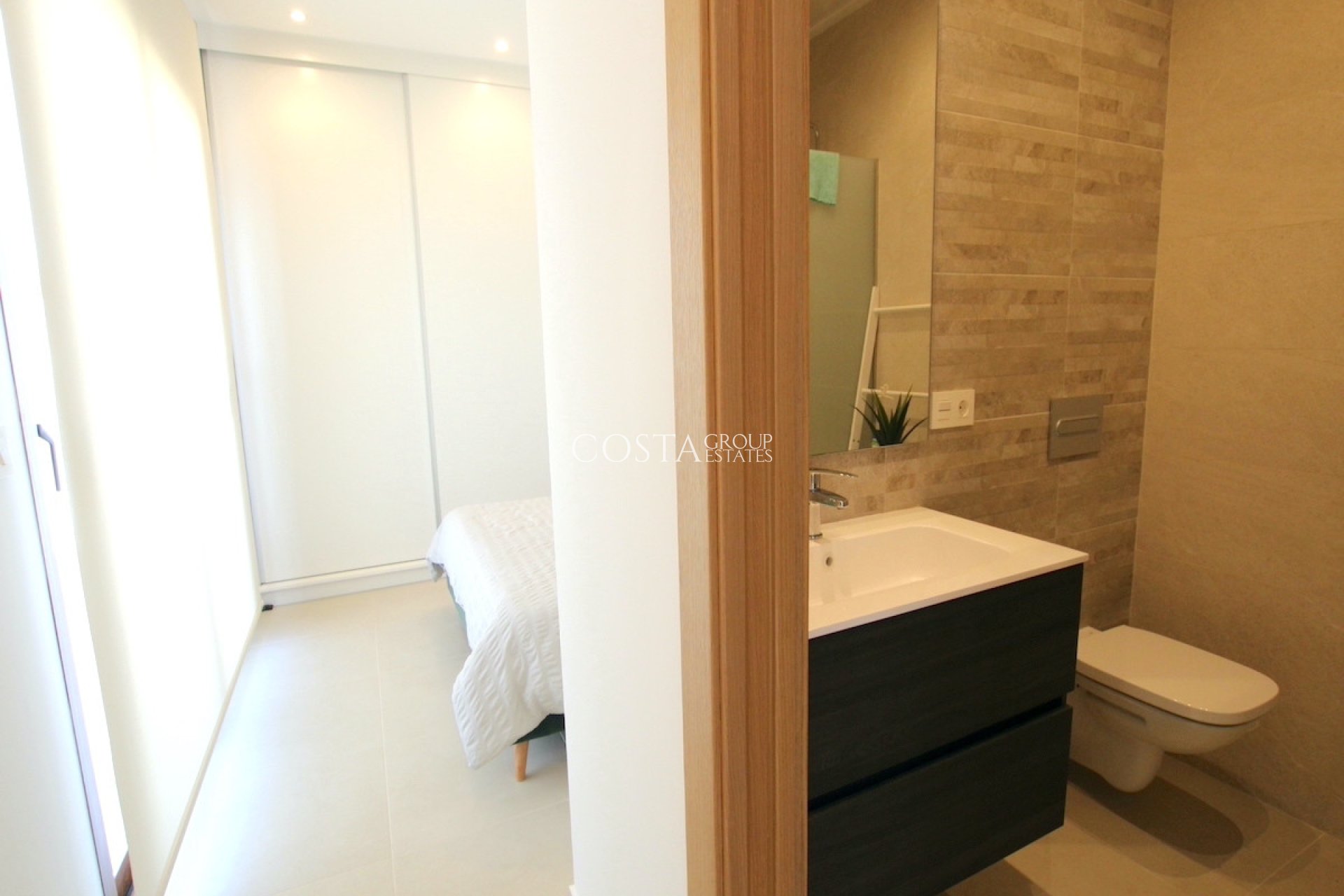 Revente - Villa -
Benijofar