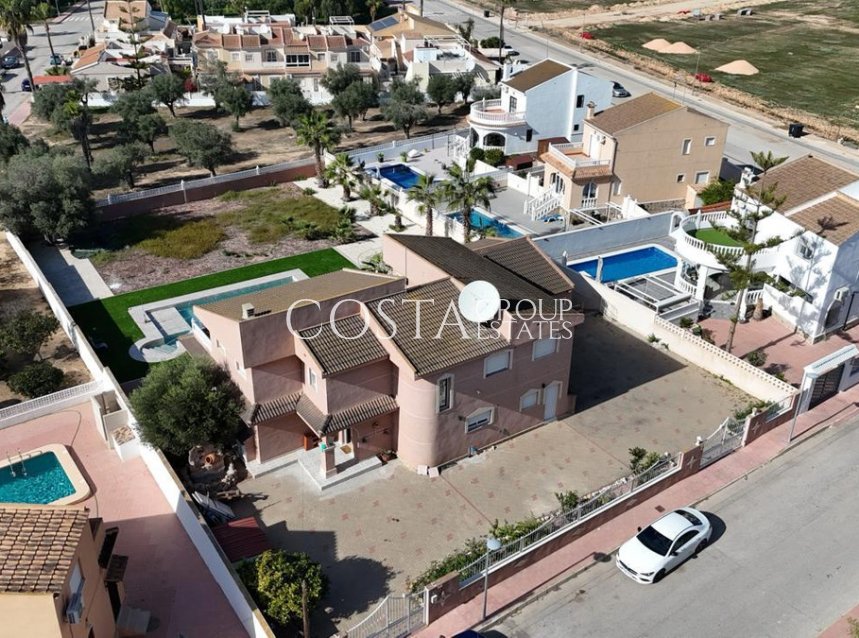 Revente - Villa -
Benijofar