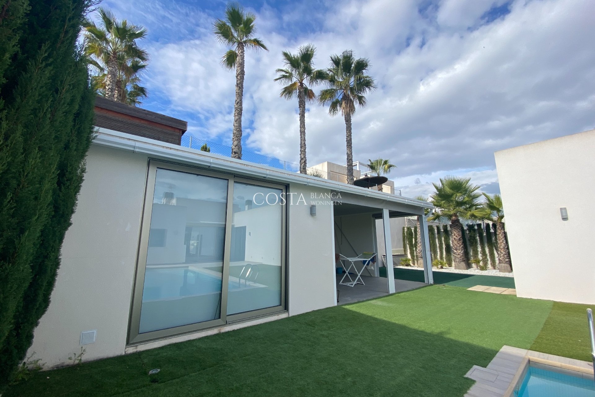 Revente - Villa -
Benijofar