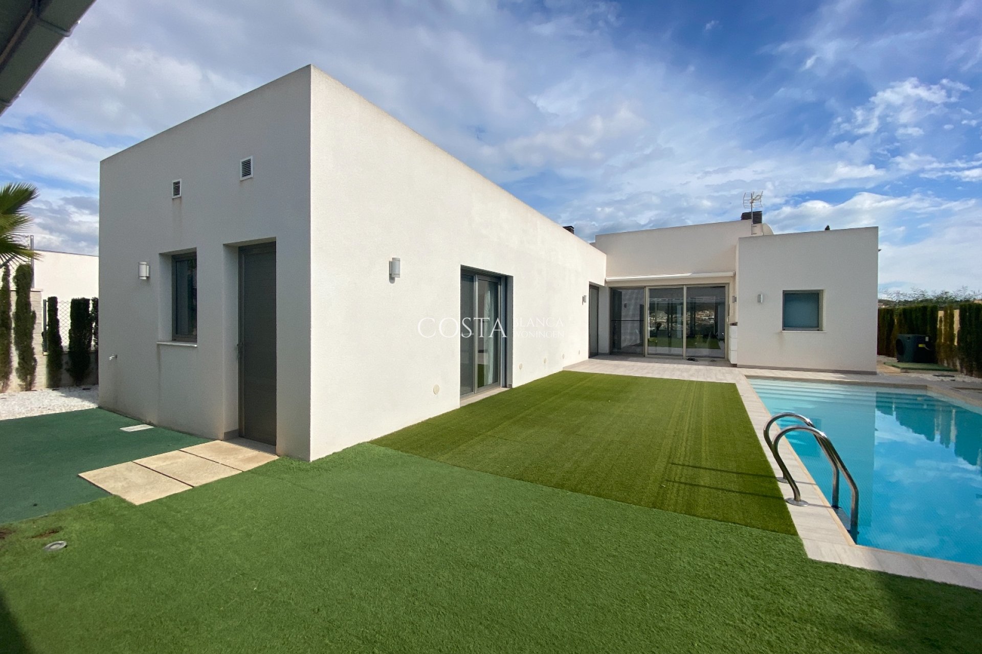 Revente - Villa -
Benijofar