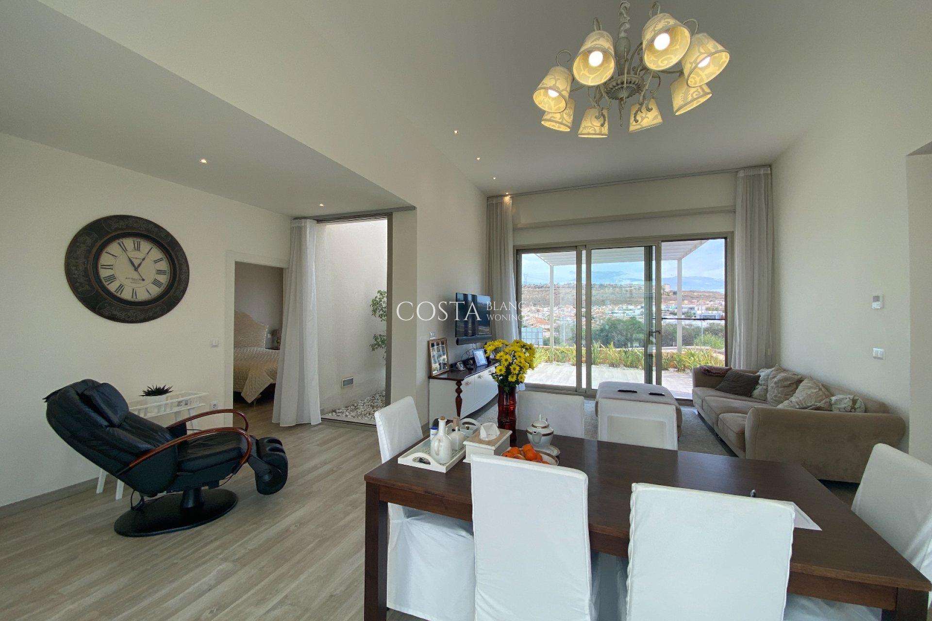 Revente - Villa -
Benijofar