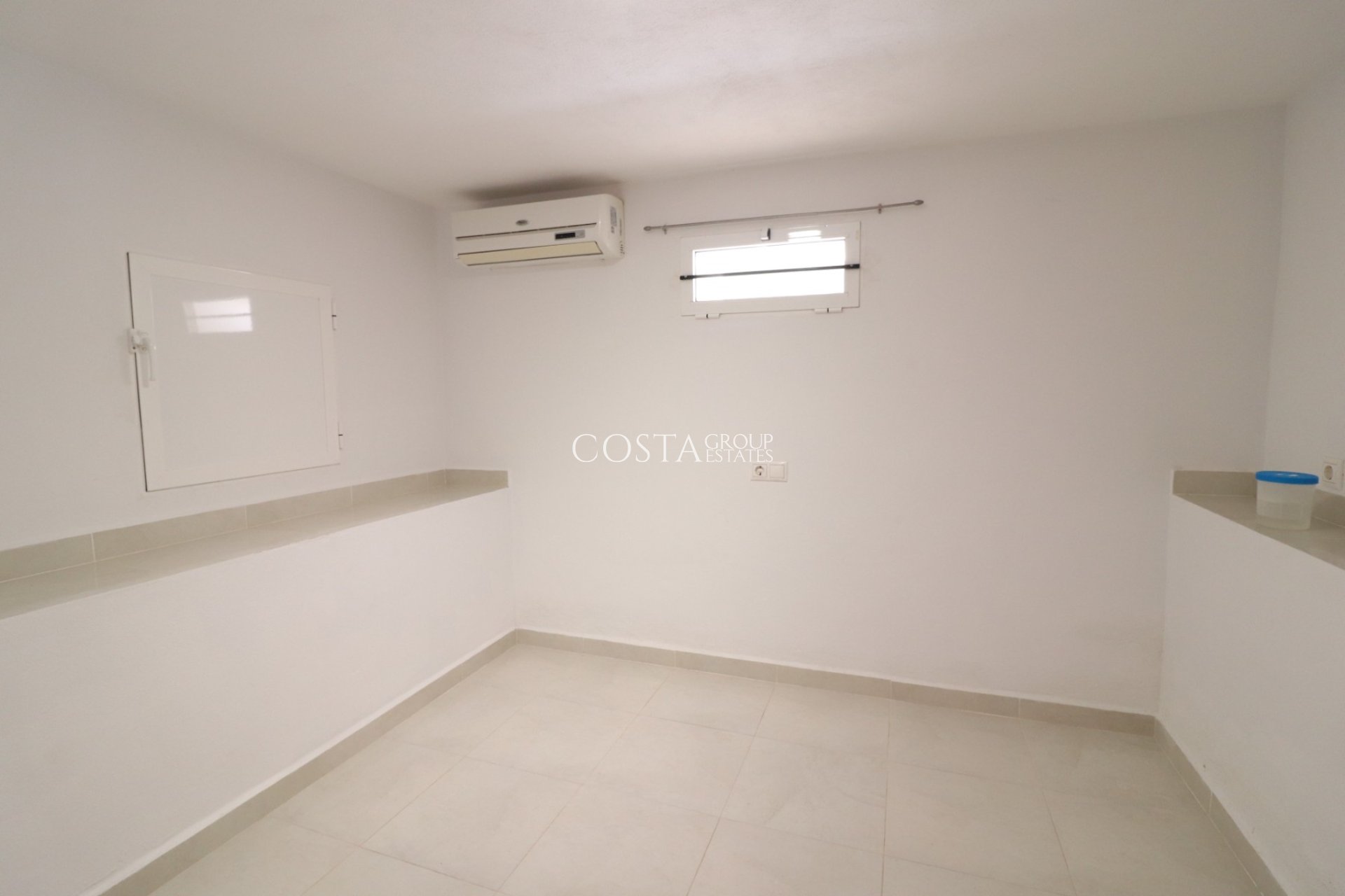Revente - Villa -
Benimar - Rojales