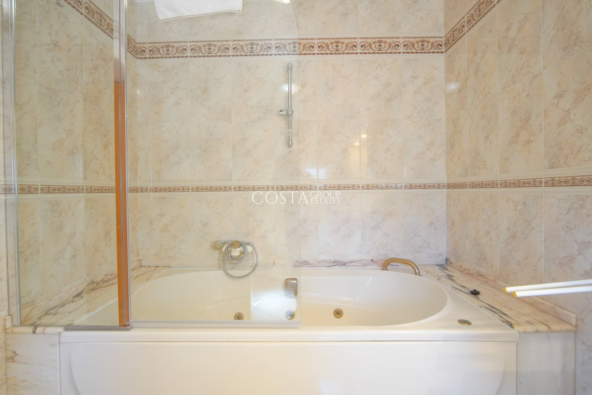 Revente - Villa -
Benissa - Benissa Centro