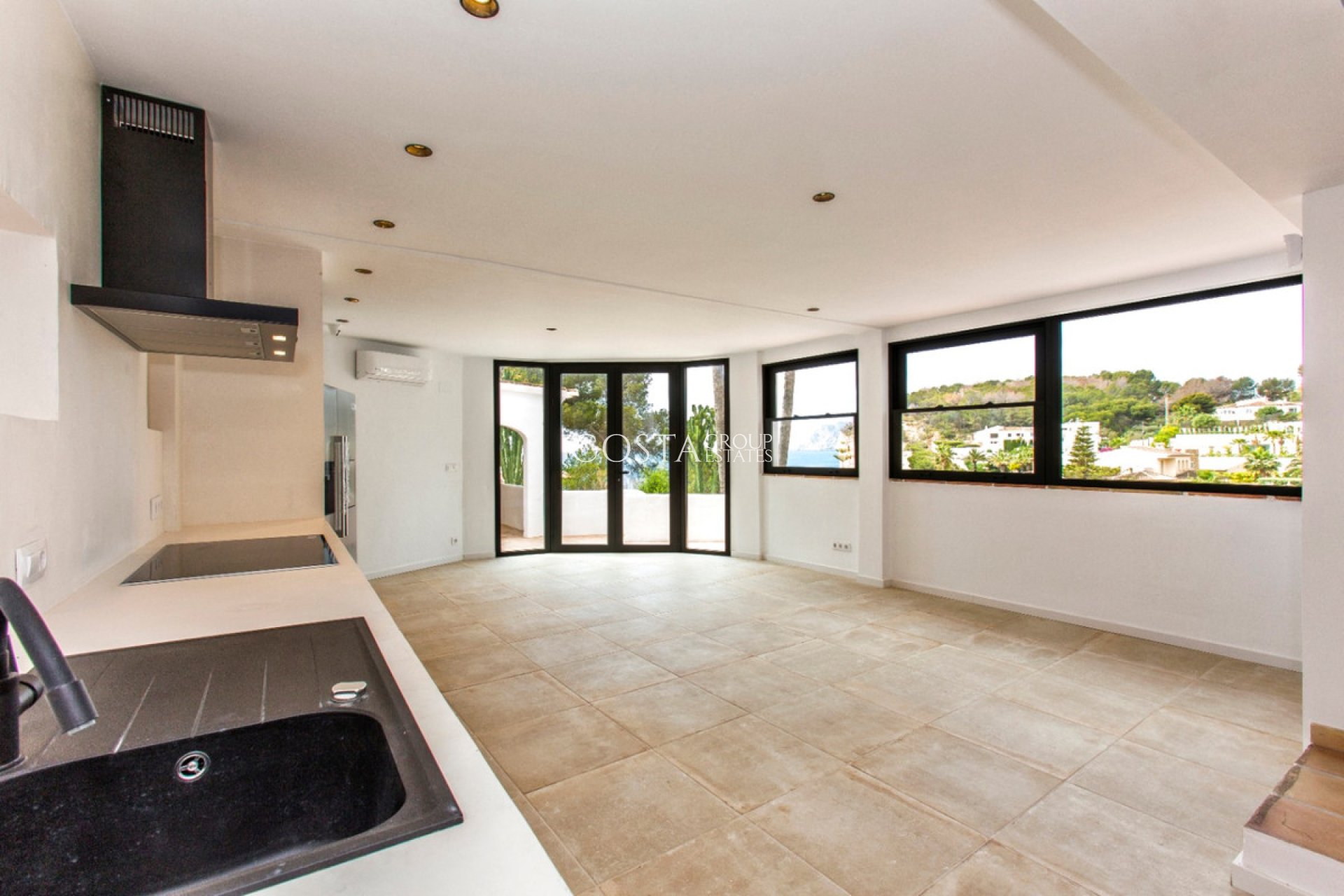 Revente - Villa -
Benissa - Benissa Centro