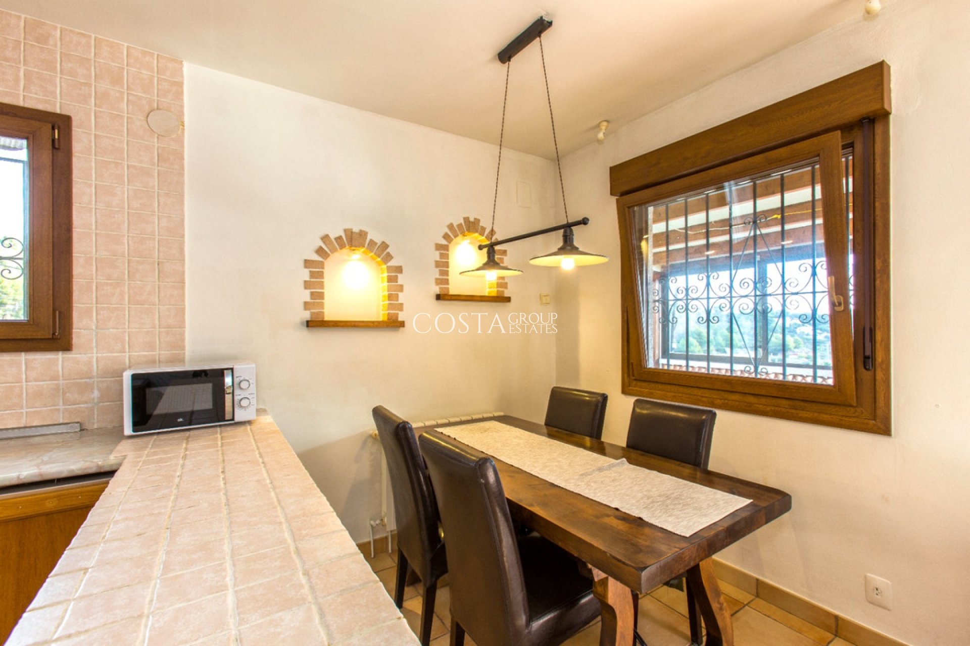 Revente - Villa -
Benissa - Benissa Centro