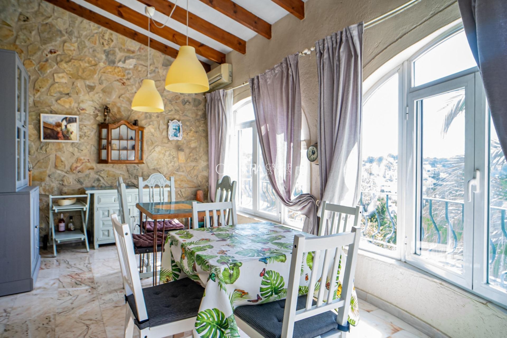 Revente - Villa -
Benissa - Benissa Centro