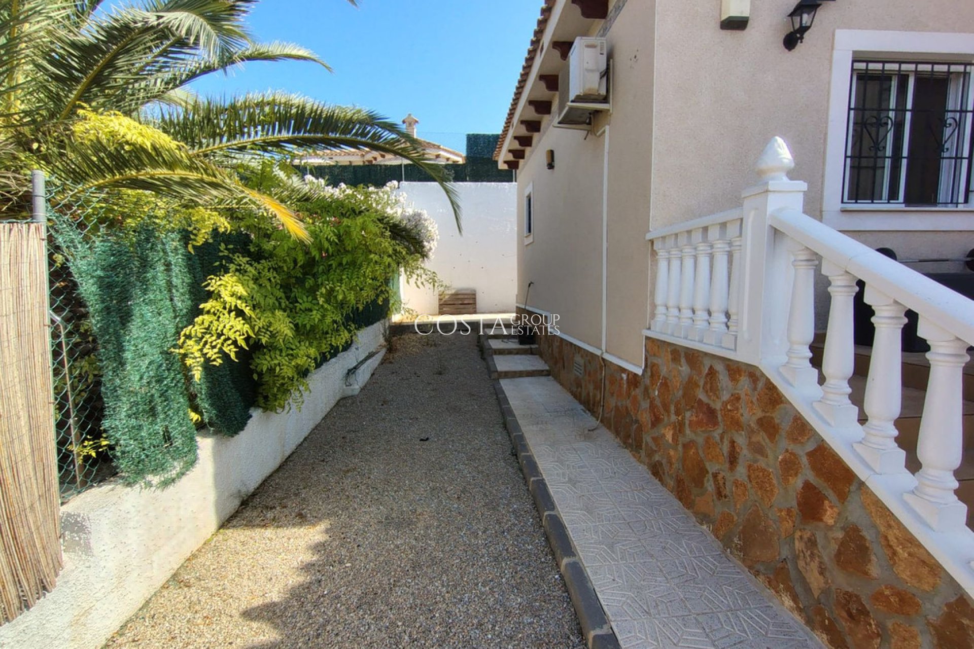 Revente - Villa -
Bigastro