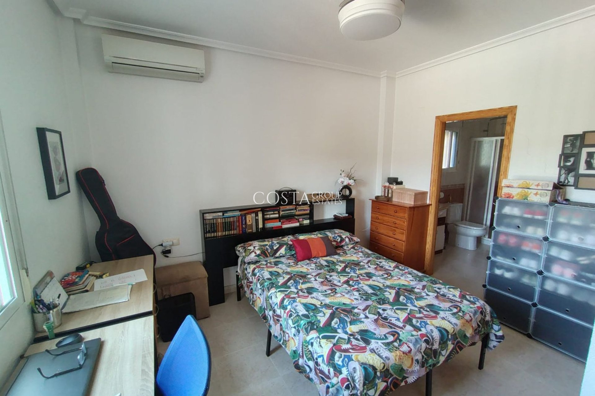 Revente - Villa -
Bigastro