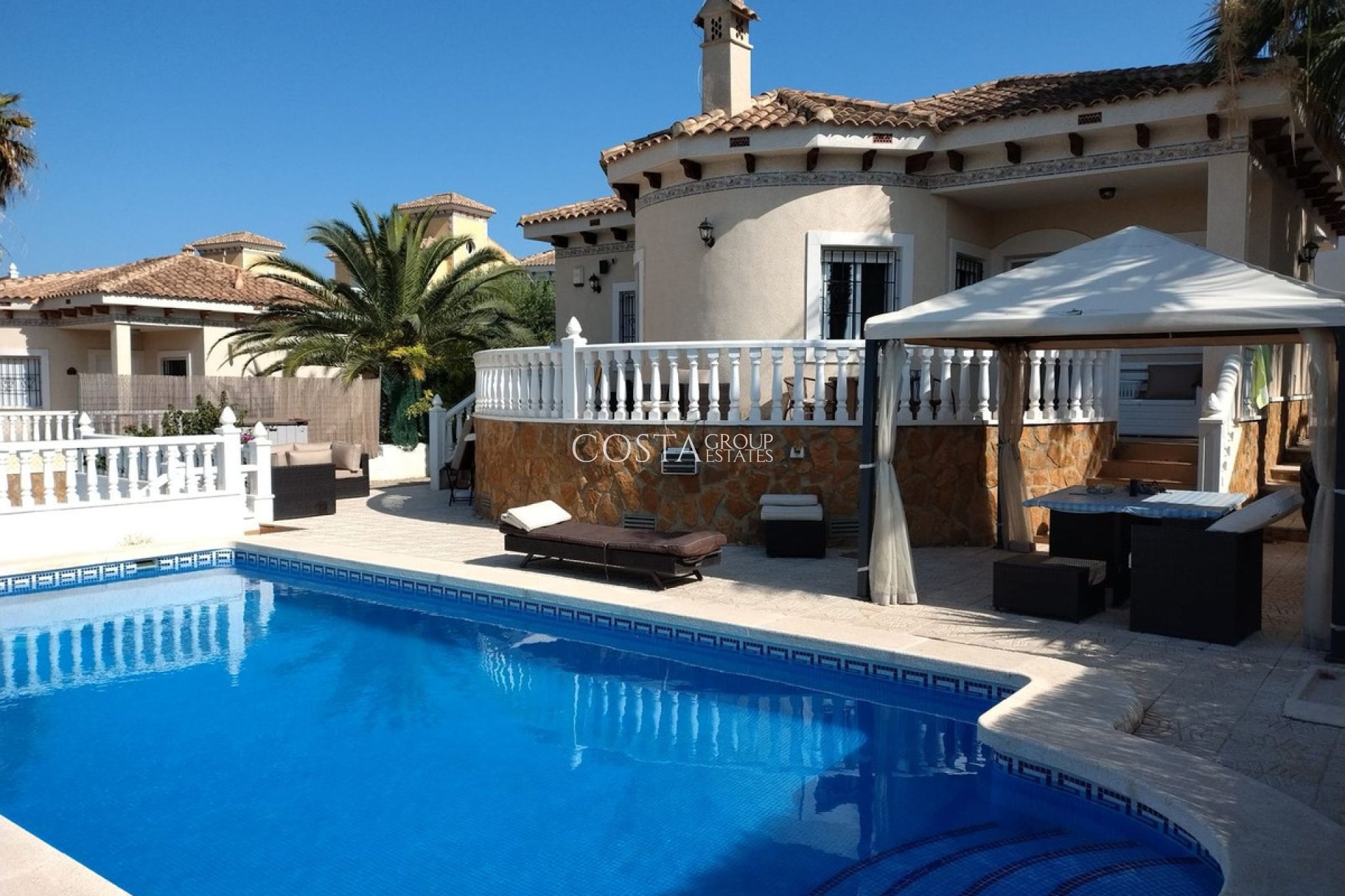 Revente - Villa -
Bigastro