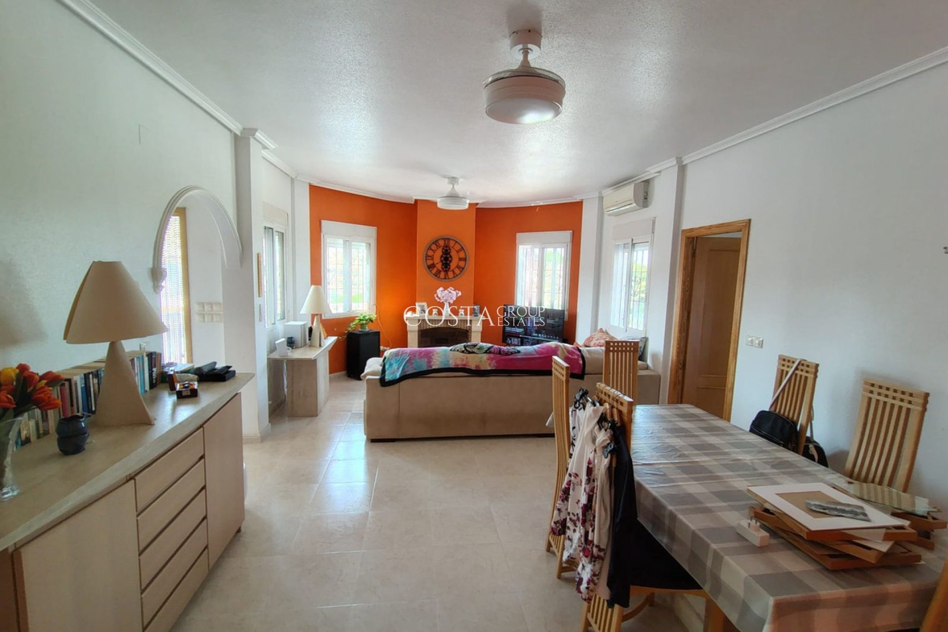 Revente - Villa -
Bigastro