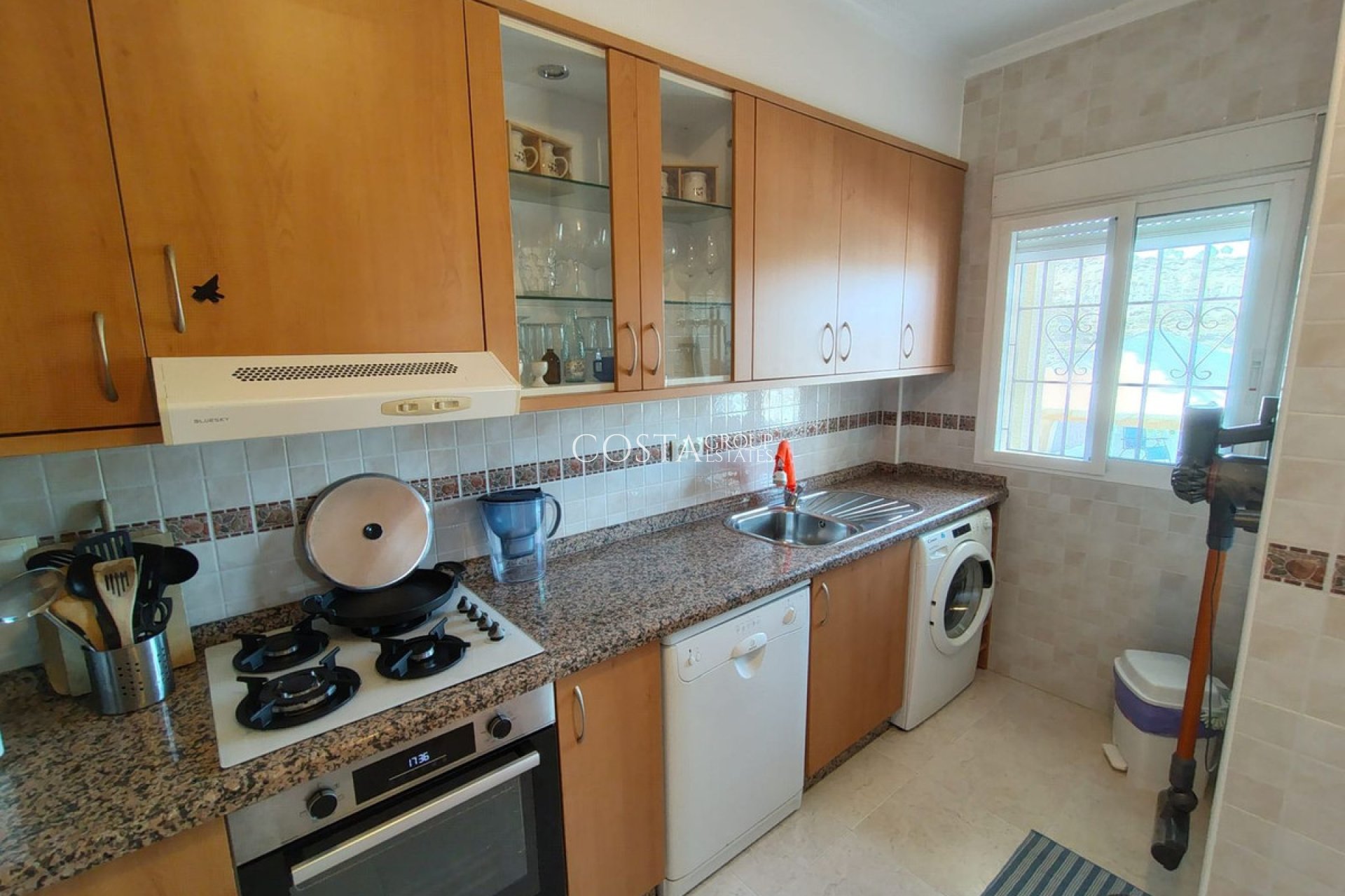 Revente - Villa -
Bigastro