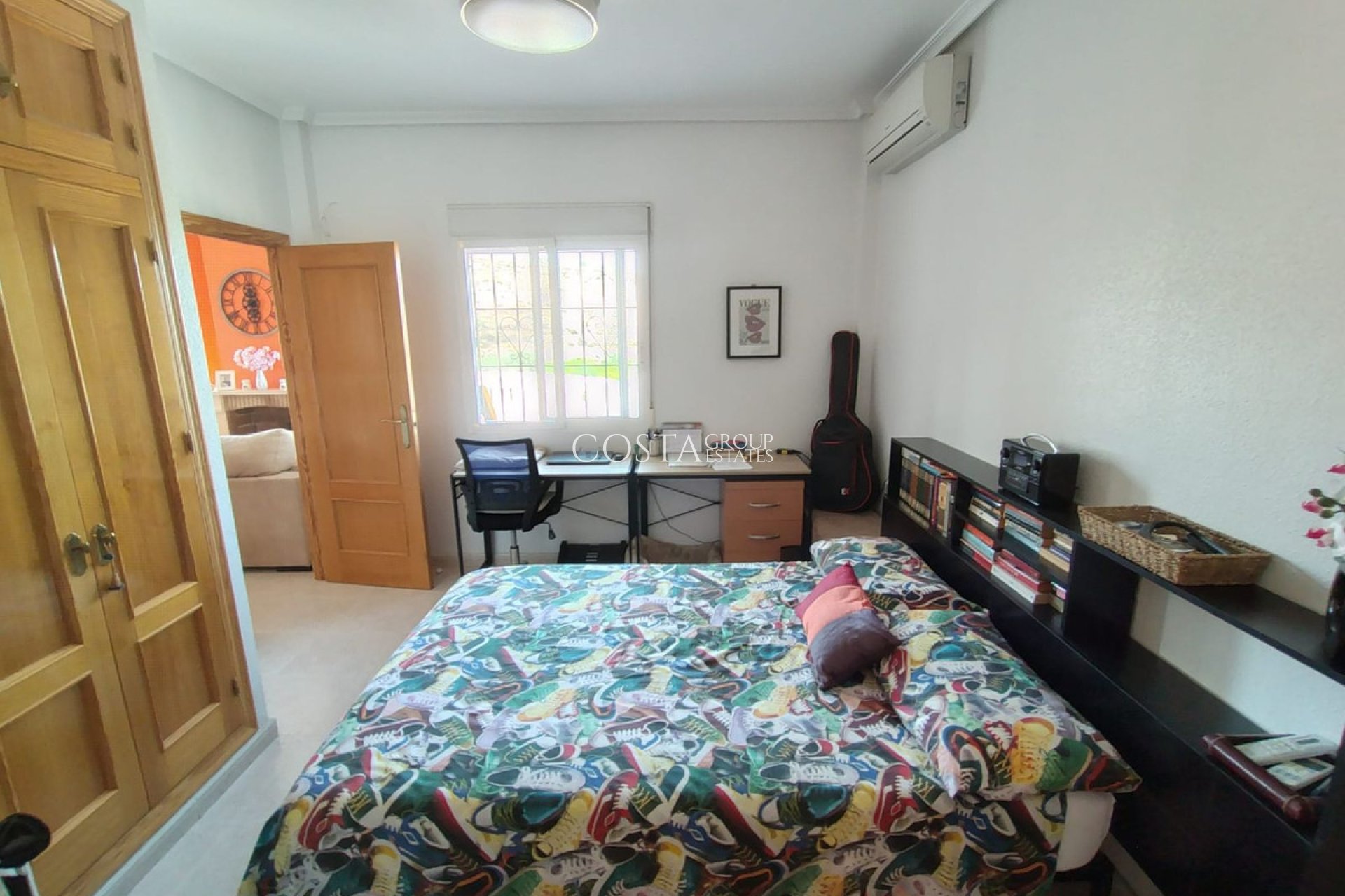 Revente - Villa -
Bigastro