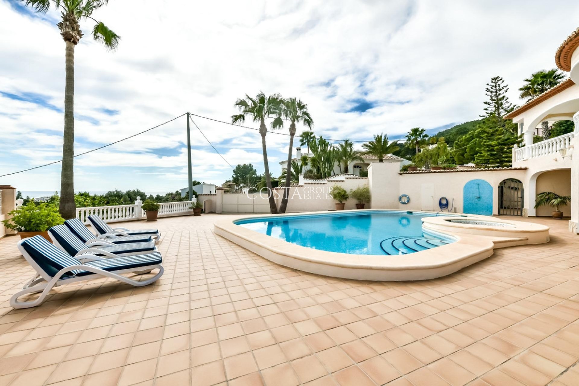 Revente - Villa -
Calpe - Calpe Centro