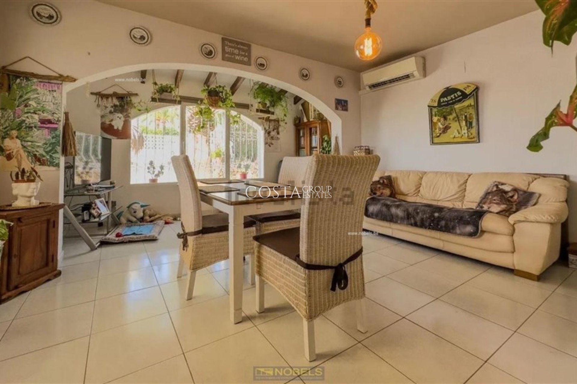 Revente - Villa -
Calpe - Calpe Centro