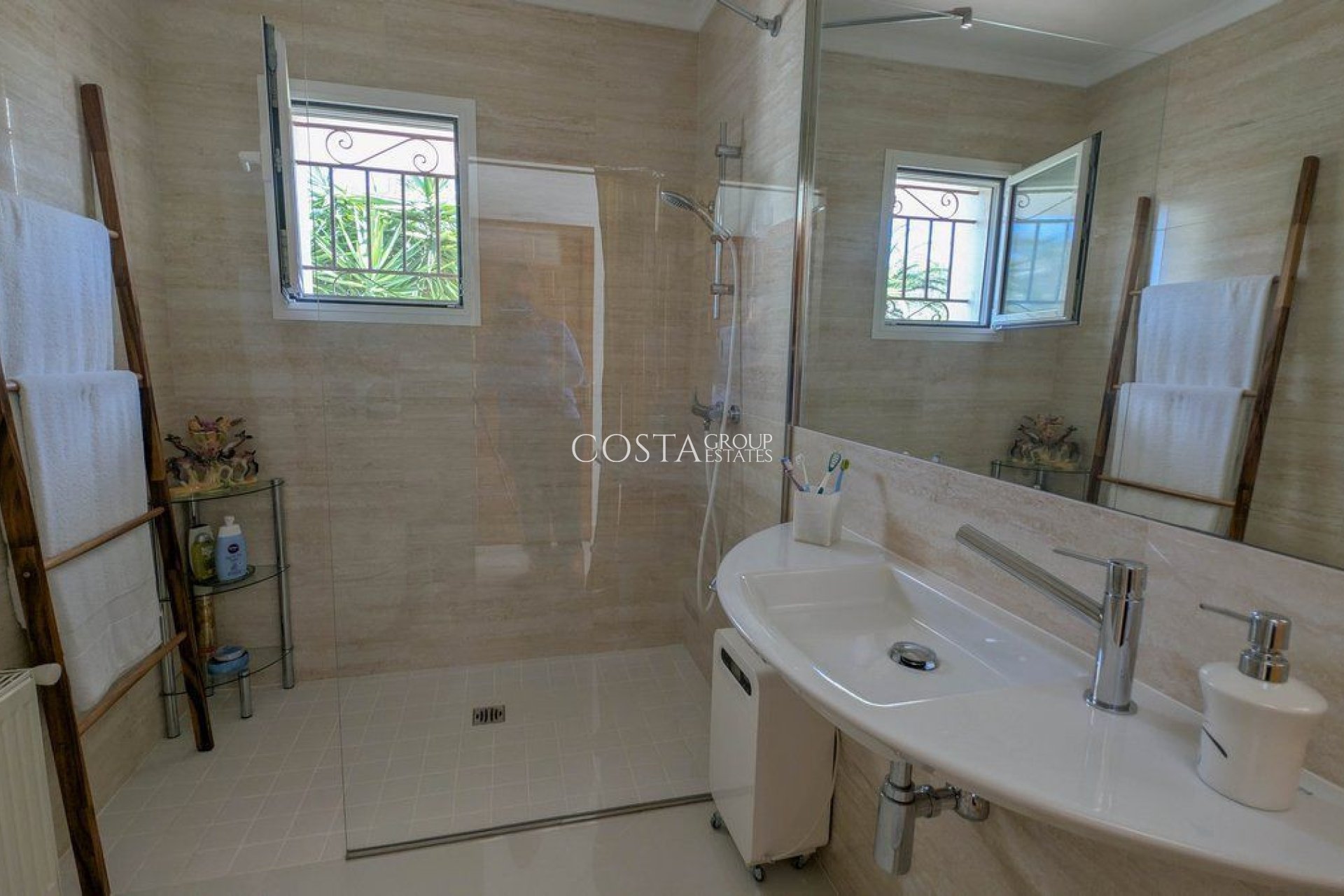 Revente - Villa -
Calpe - Calpe Centro