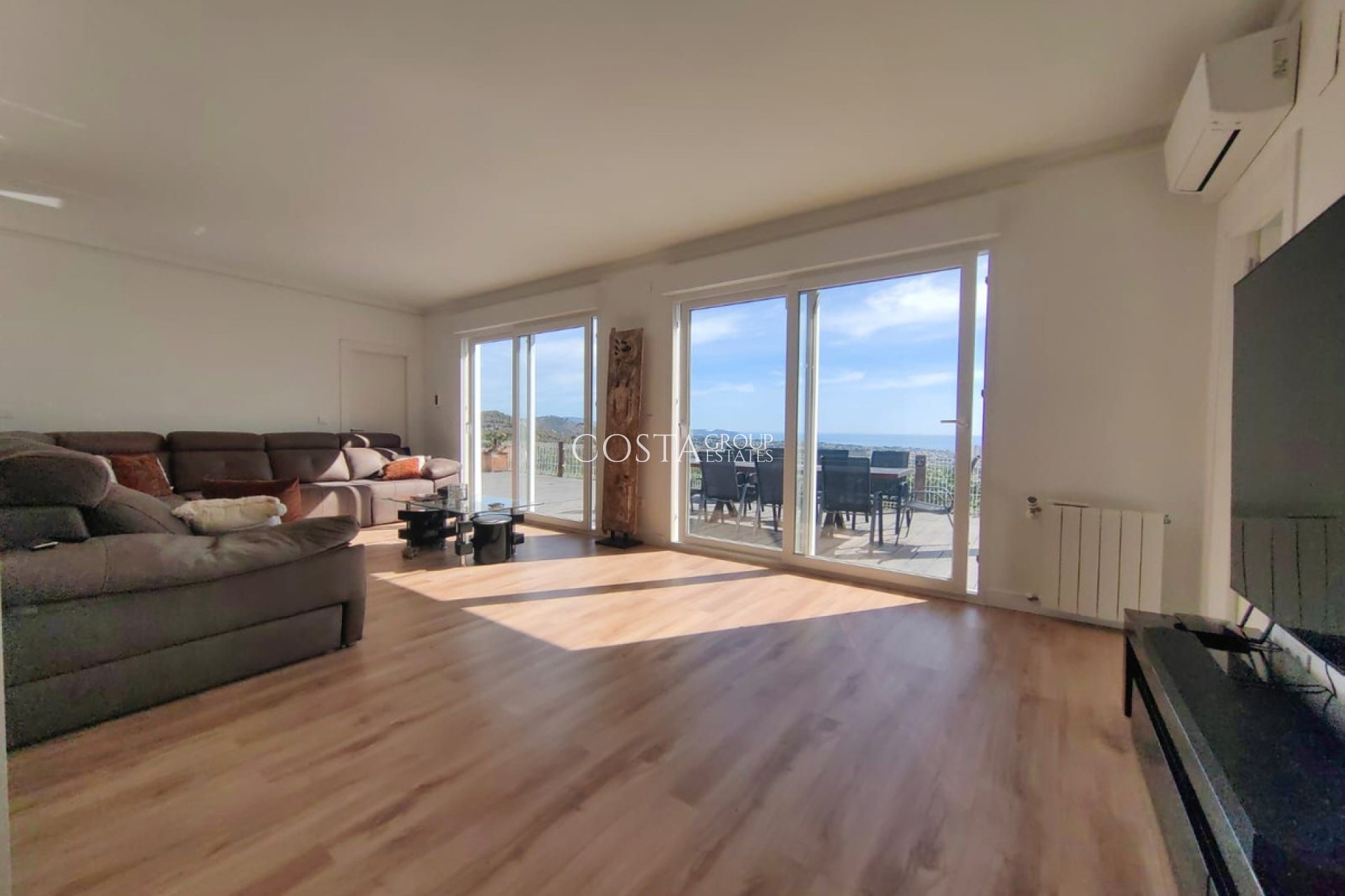 Revente - Villa -
Calpe - Calpe Centro