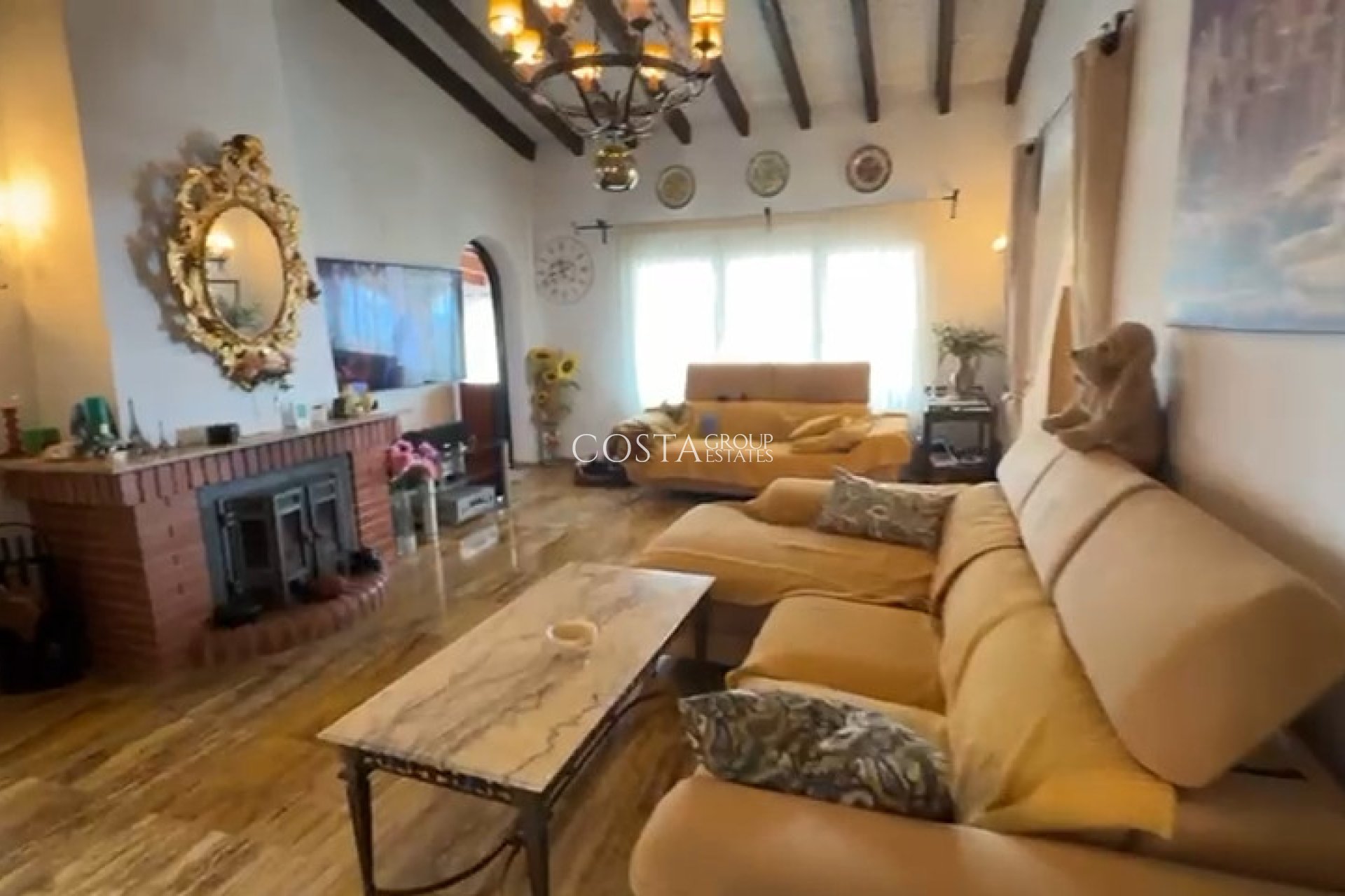 Revente - Villa -
Calpe - Calpe Centro