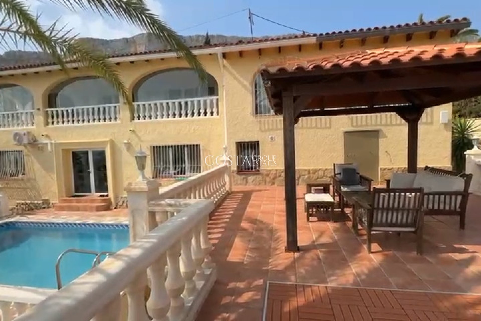 Revente - Villa -
Calpe - Calpe Centro