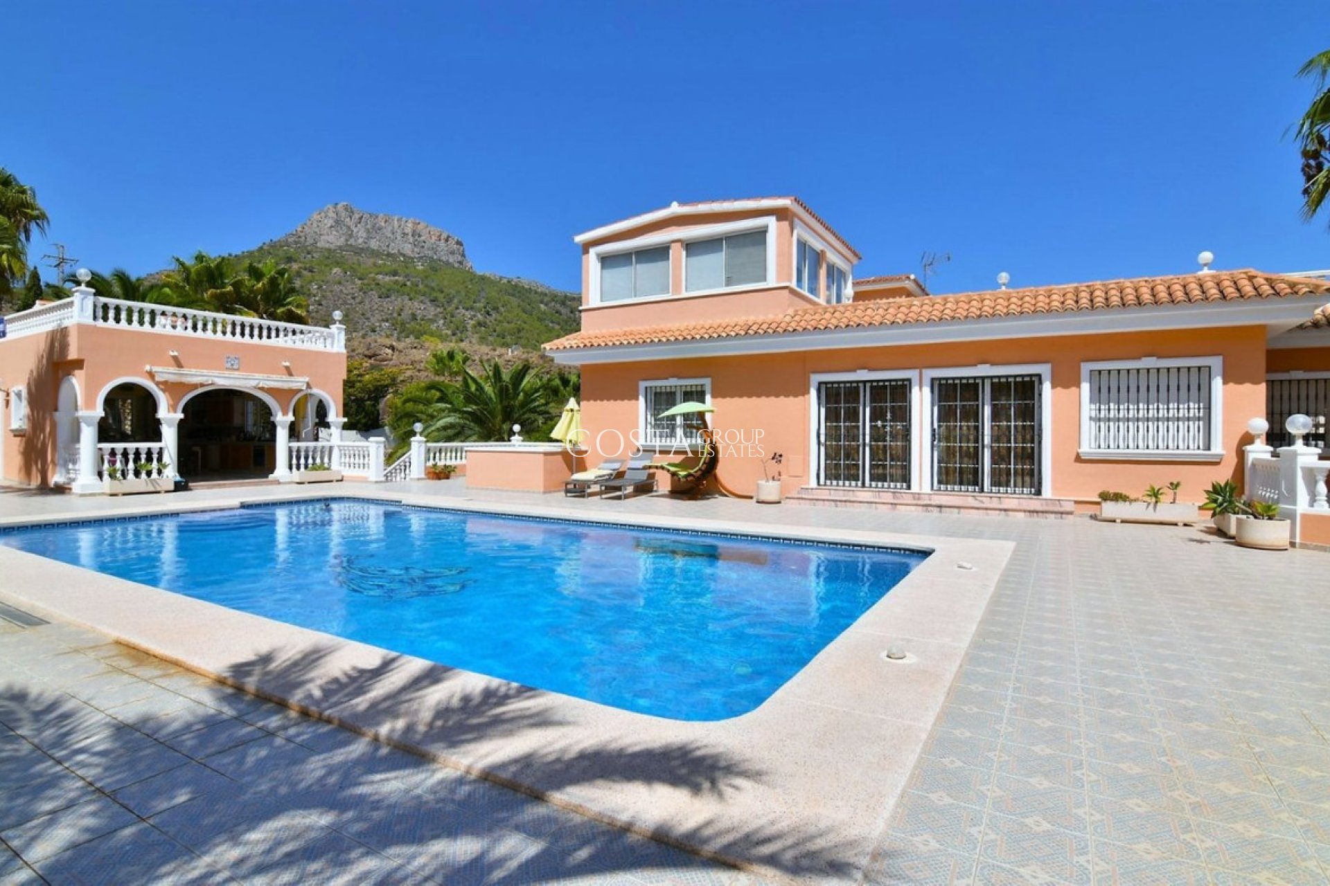 Revente - Villa -
Calpe - Calpe Centro