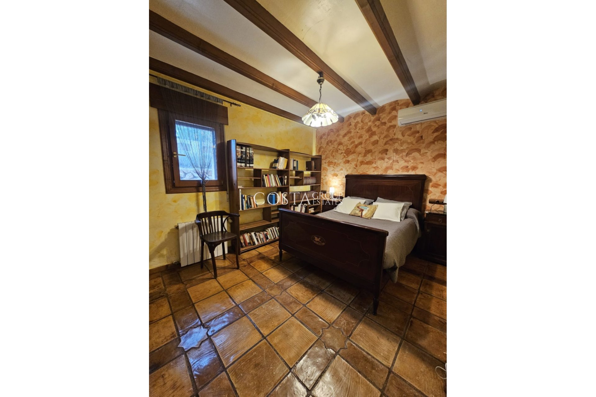 Revente - Villa -
Calpe - Calpe Centro