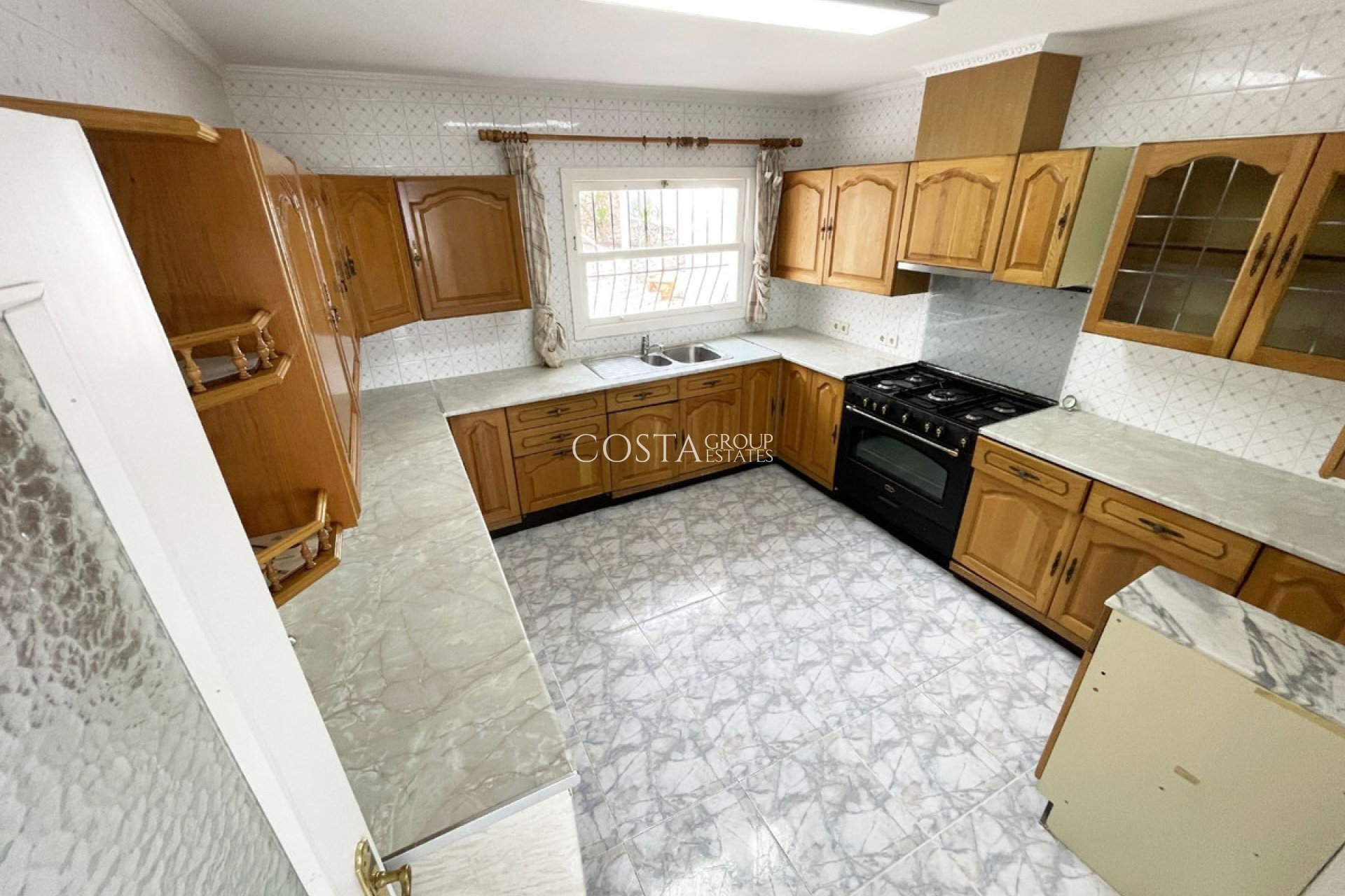 Revente - Villa -
Calpe - Calpe Centro