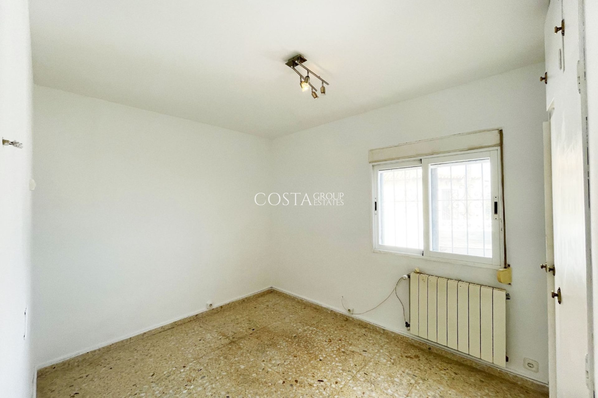 Revente - Villa -
Calpe - Calpe Centro