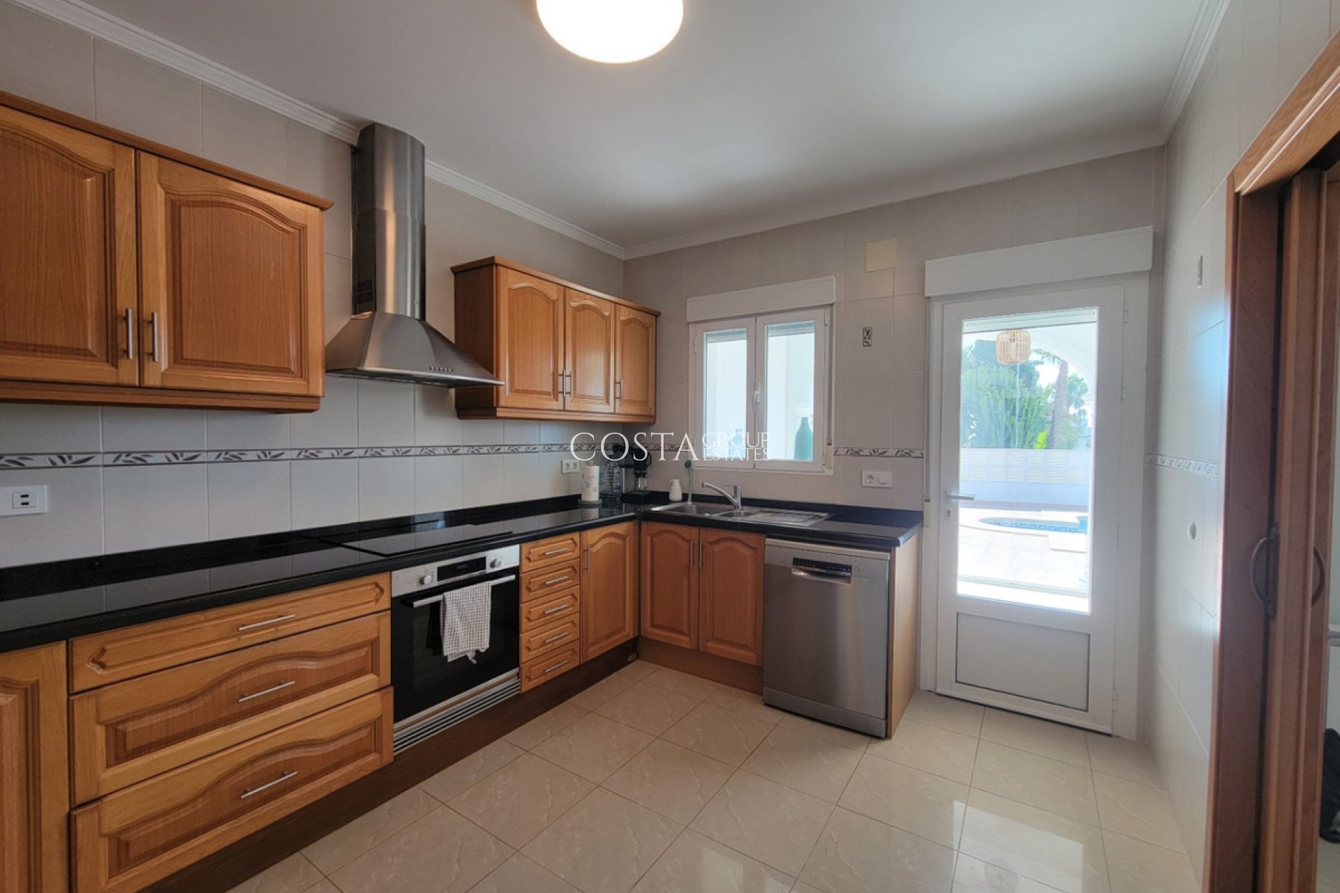 Revente - Villa -
Calpe - Calpe Centro